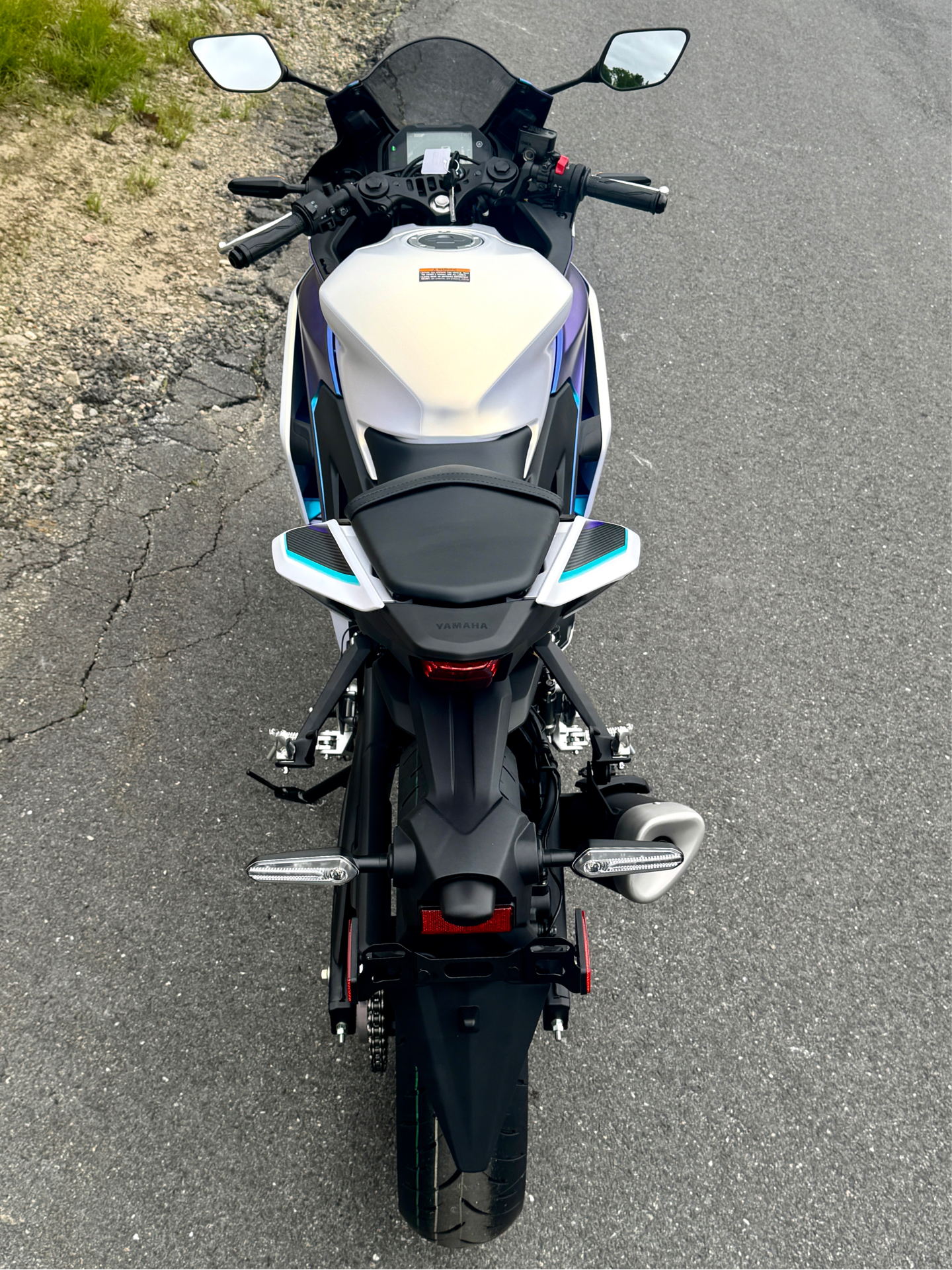 2025 Yamaha YZF-R3 in Concord, New Hampshire - Photo 9