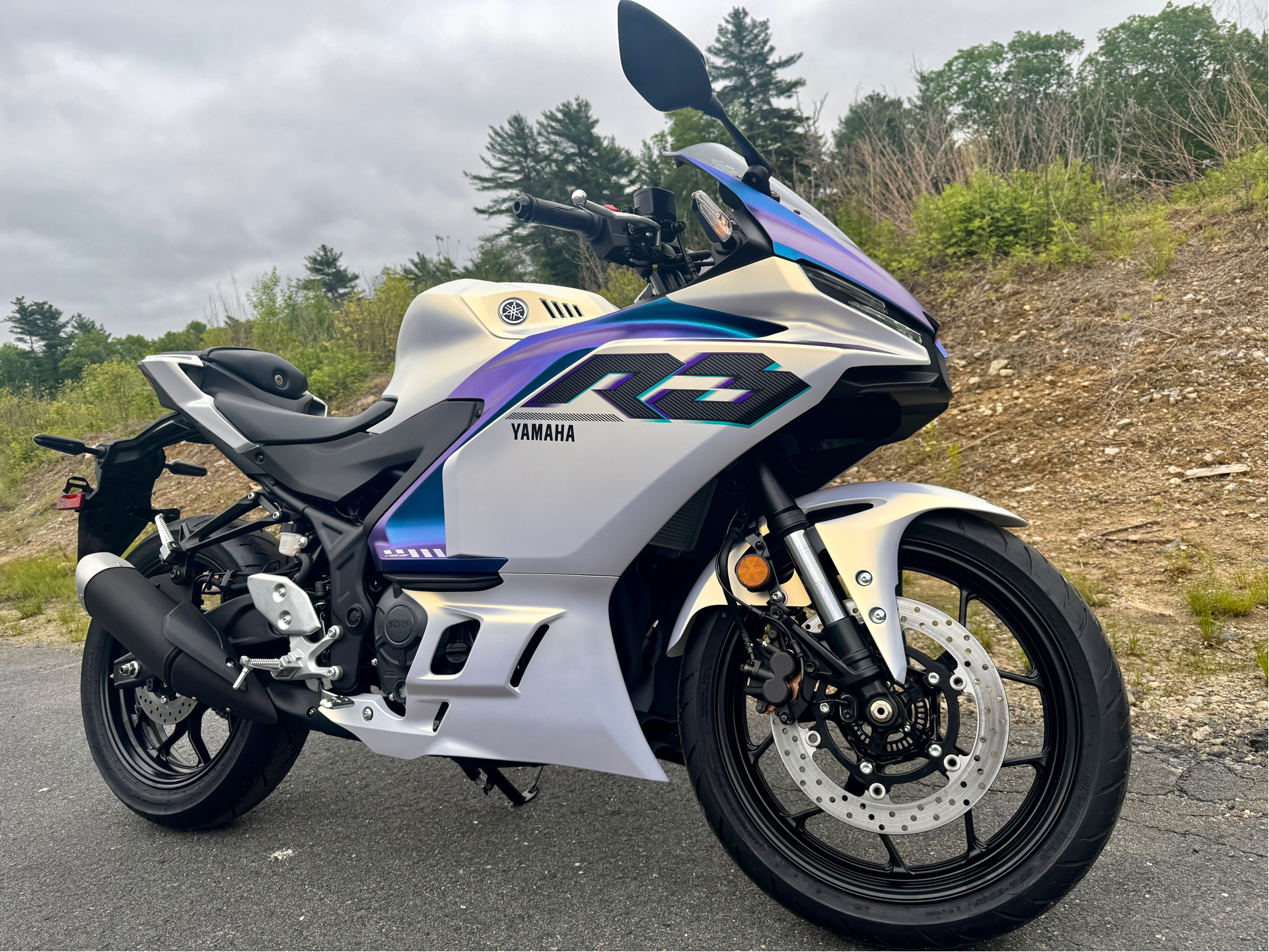 2025 Yamaha YZF-R3 in Concord, New Hampshire - Photo 1