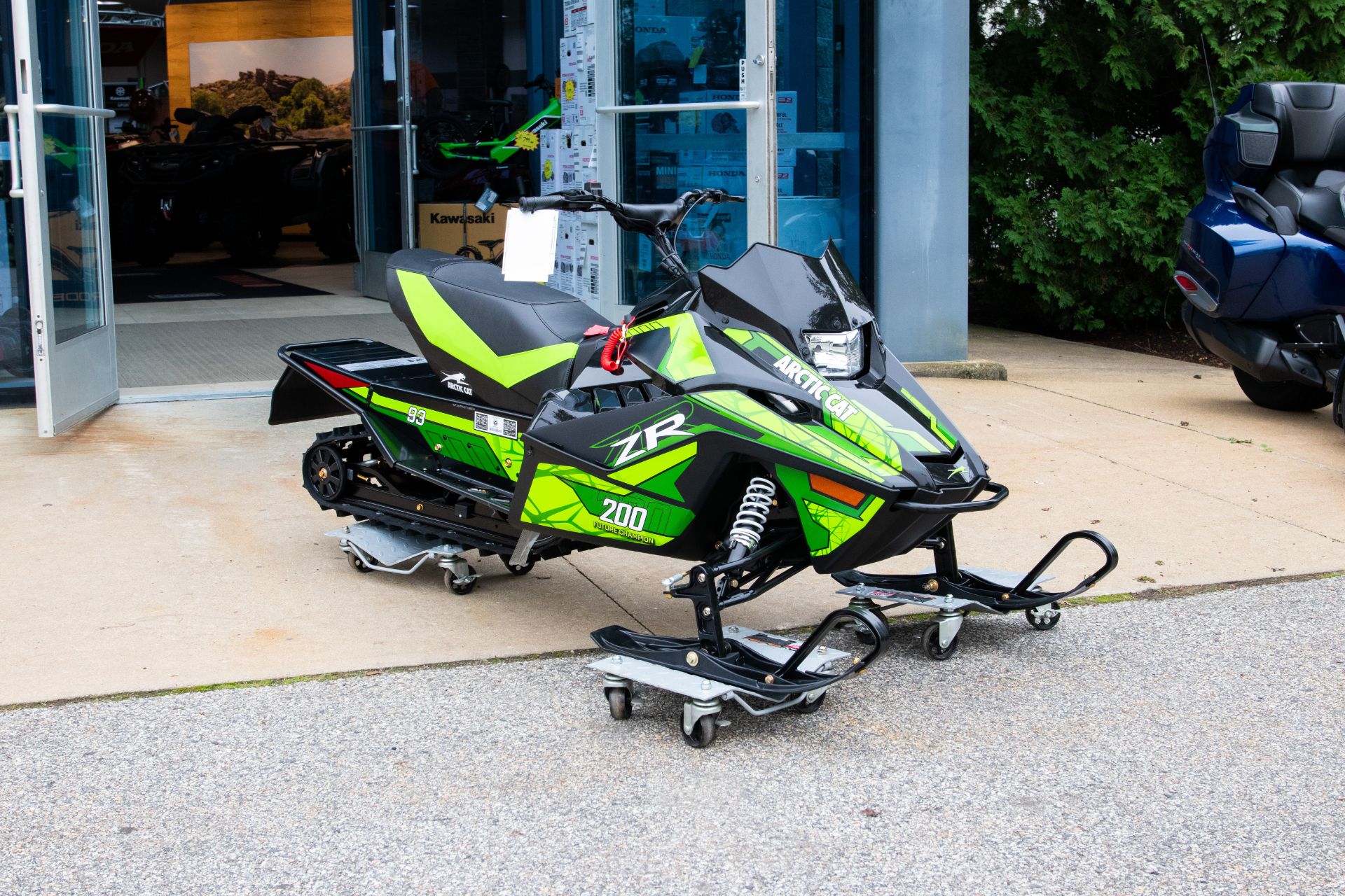 2025 Arctic Cat ZR 200 ES in Concord, New Hampshire - Photo 2