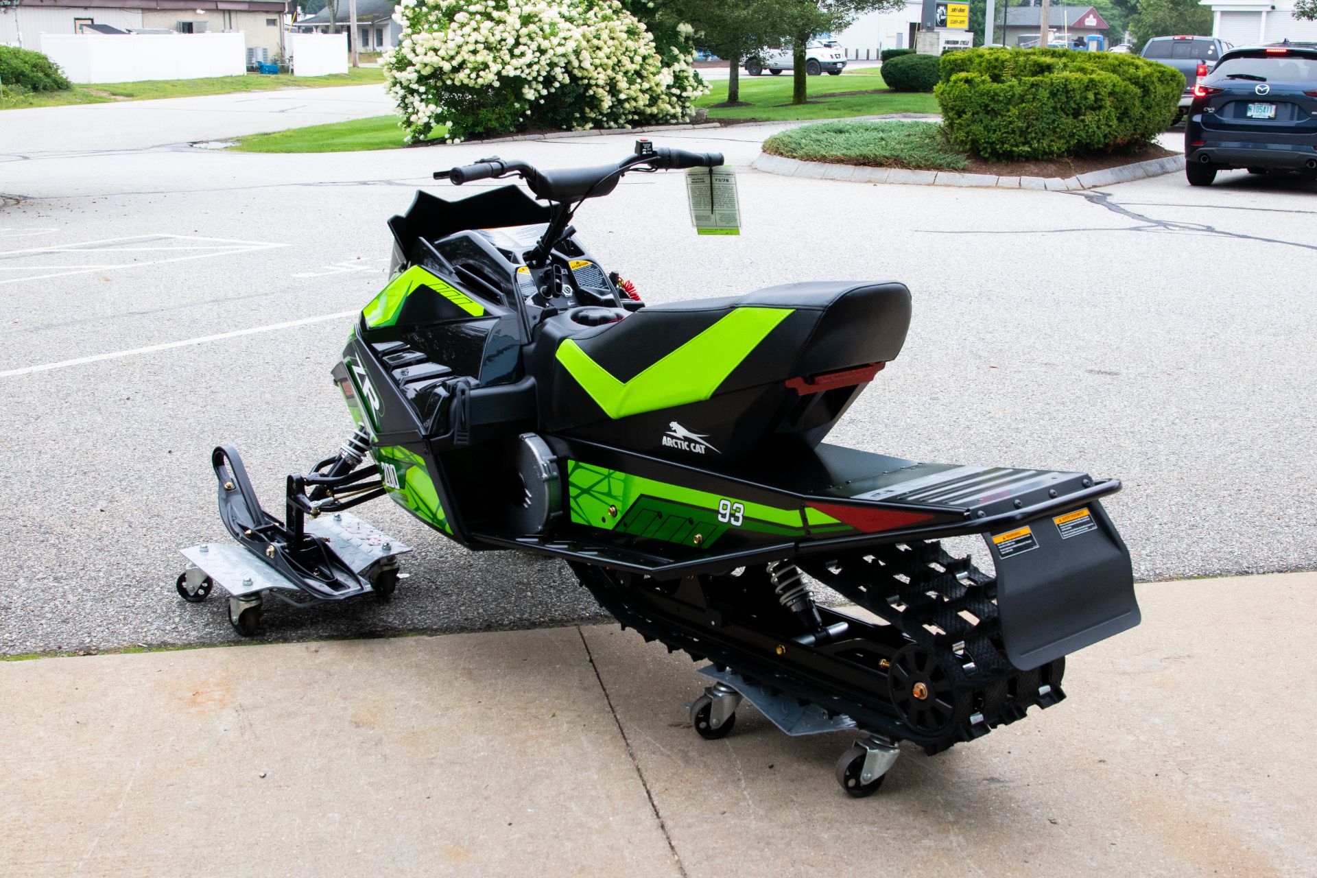 2025 Arctic Cat ZR 200 ES in Concord, New Hampshire - Photo 6
