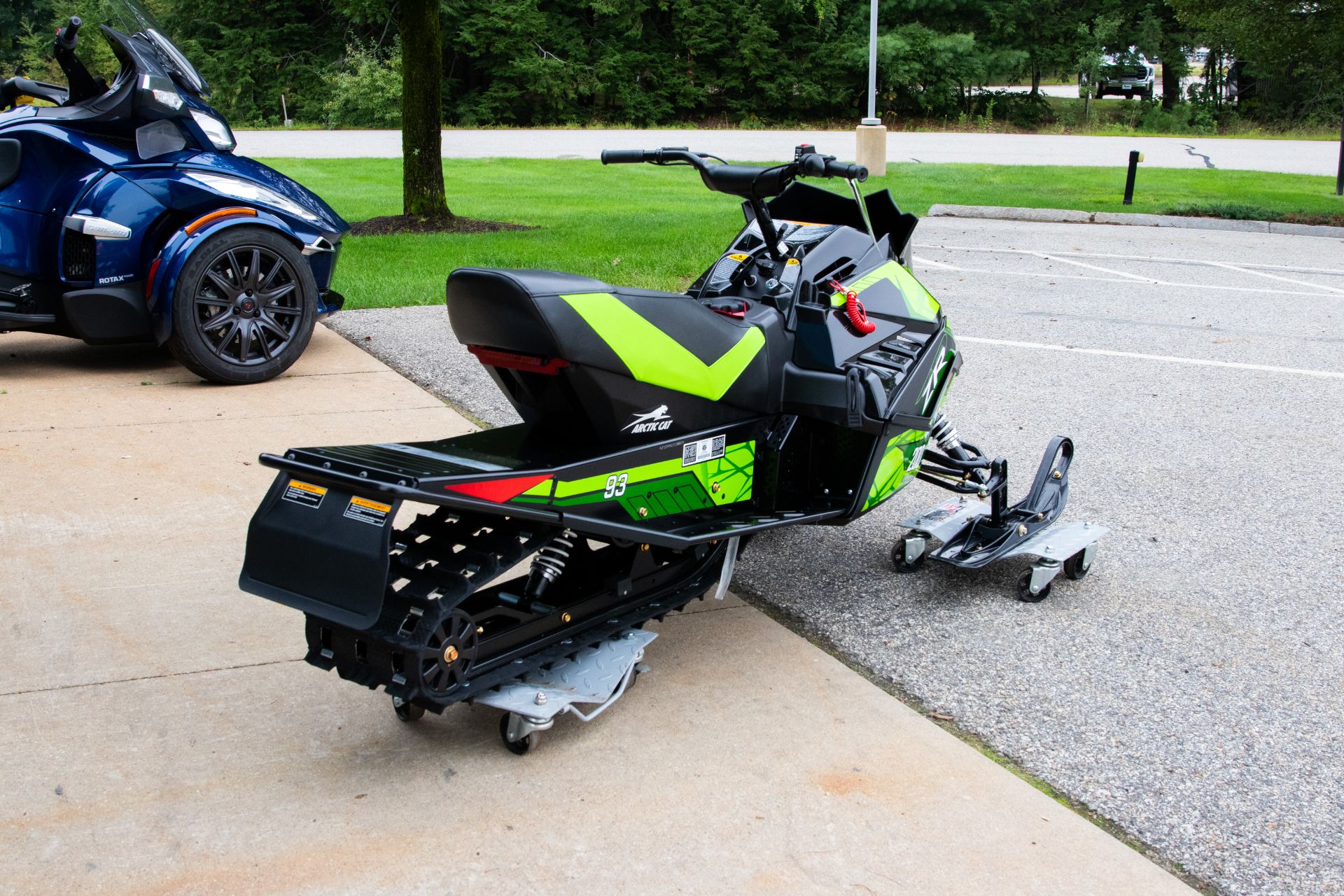 2025 Arctic Cat ZR 200 ES in Concord, New Hampshire - Photo 7