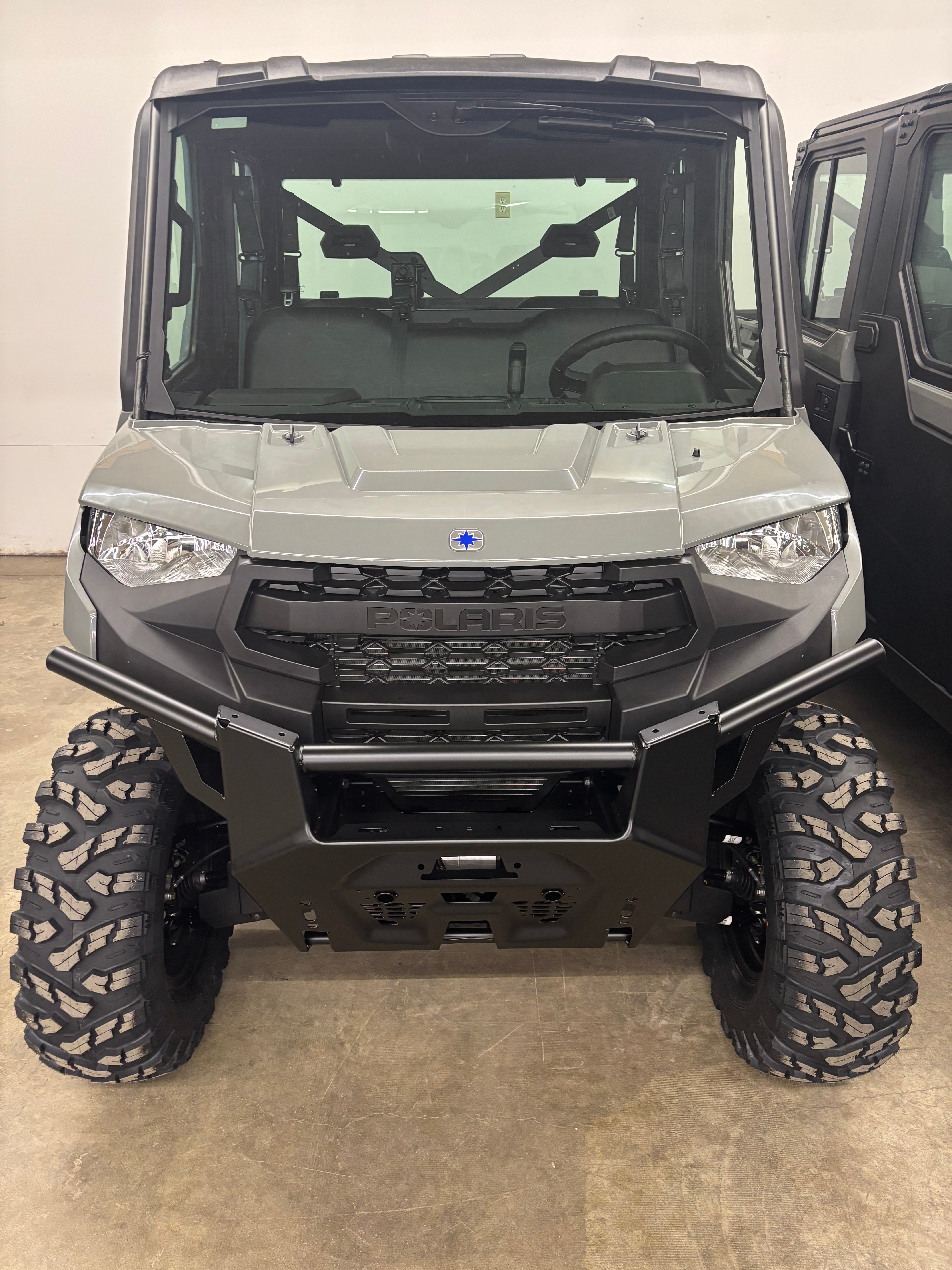 2027 Polaris Ranger Crew XP 1000 Cab 3