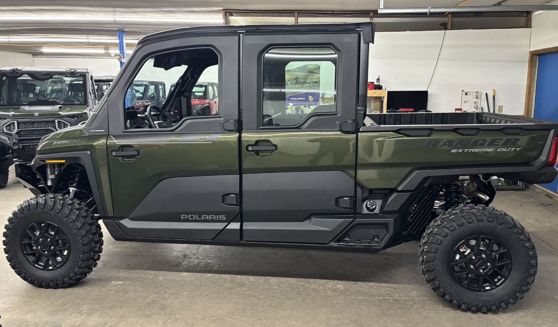 2026 Polaris Ranger Crew XD 1500 Northstar Edition Ultimate 1