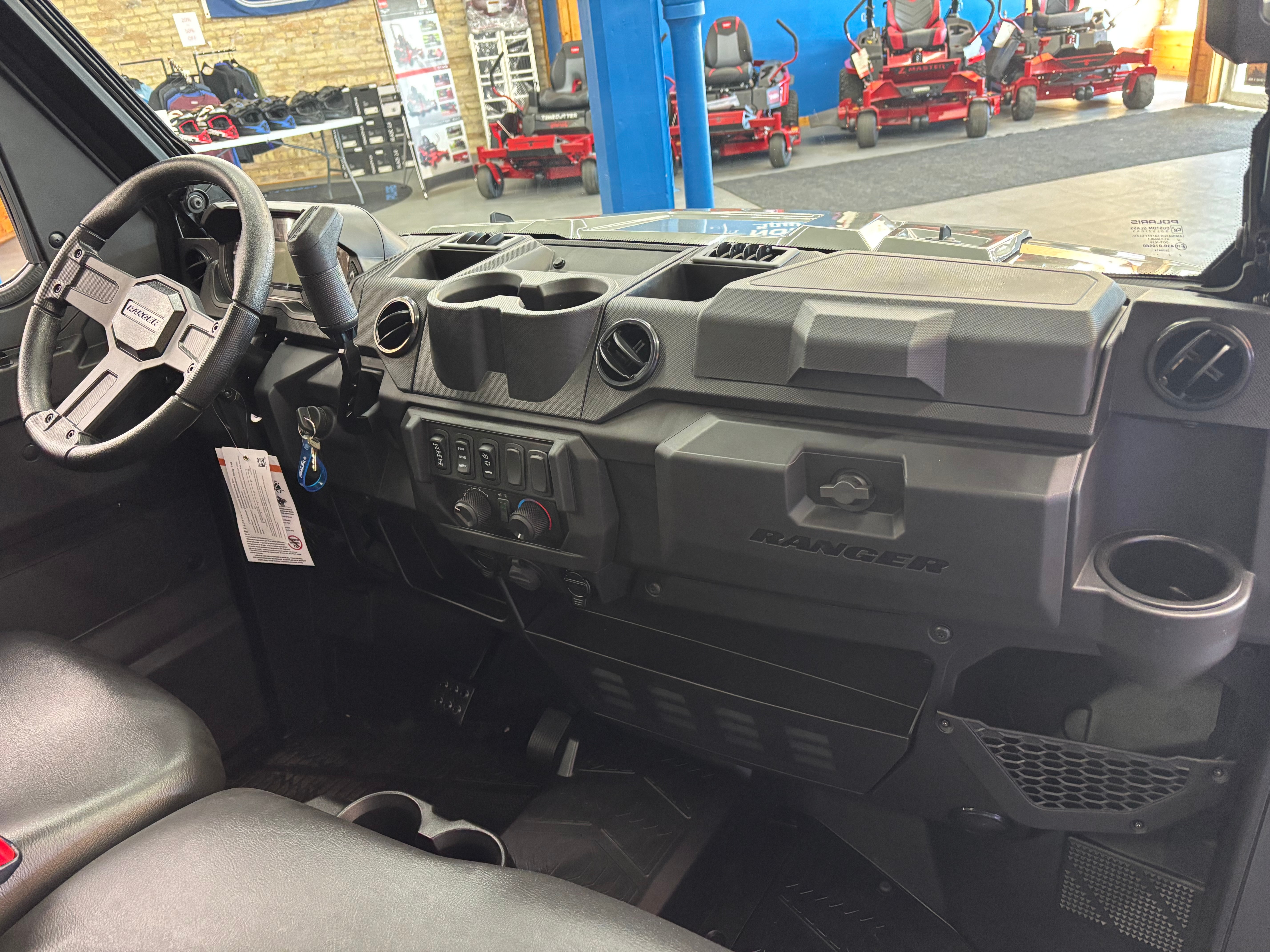 2027 Polaris Ranger XP 1000 Cab 4