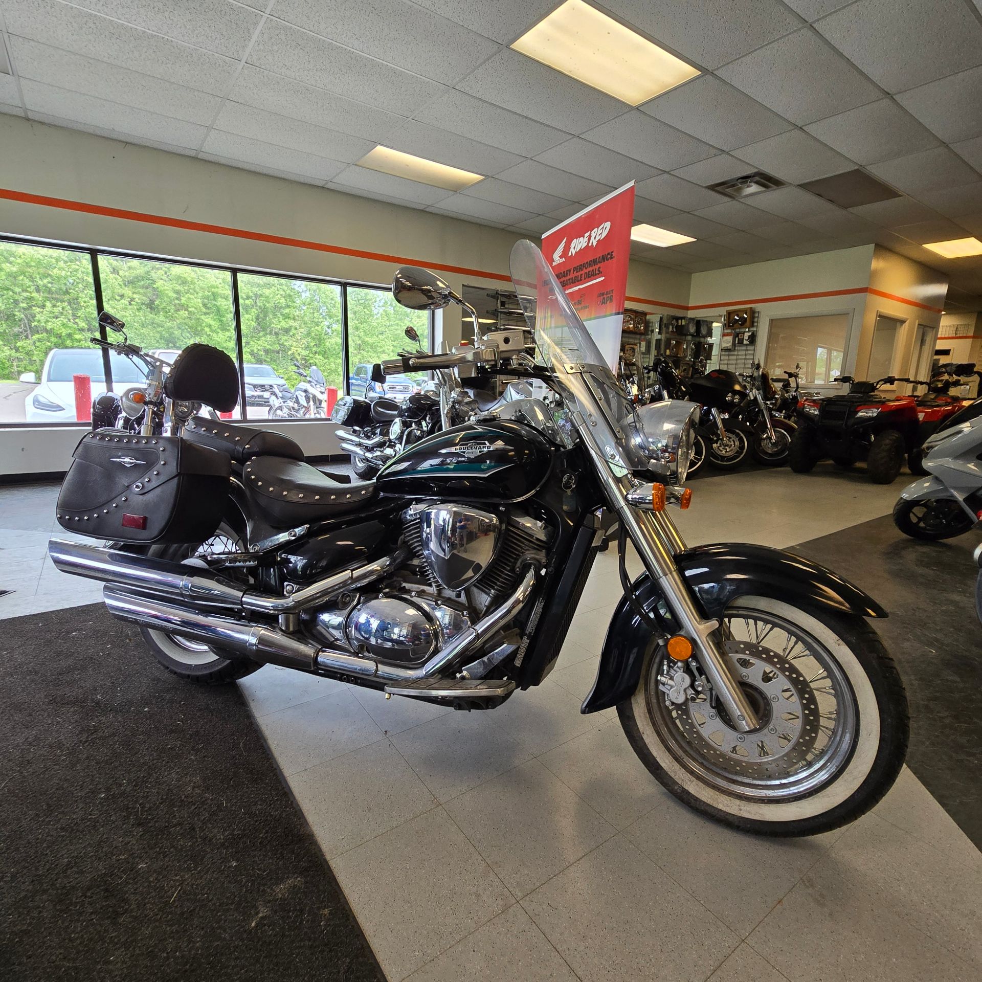 2017 Suzuki Boulevard C50 1