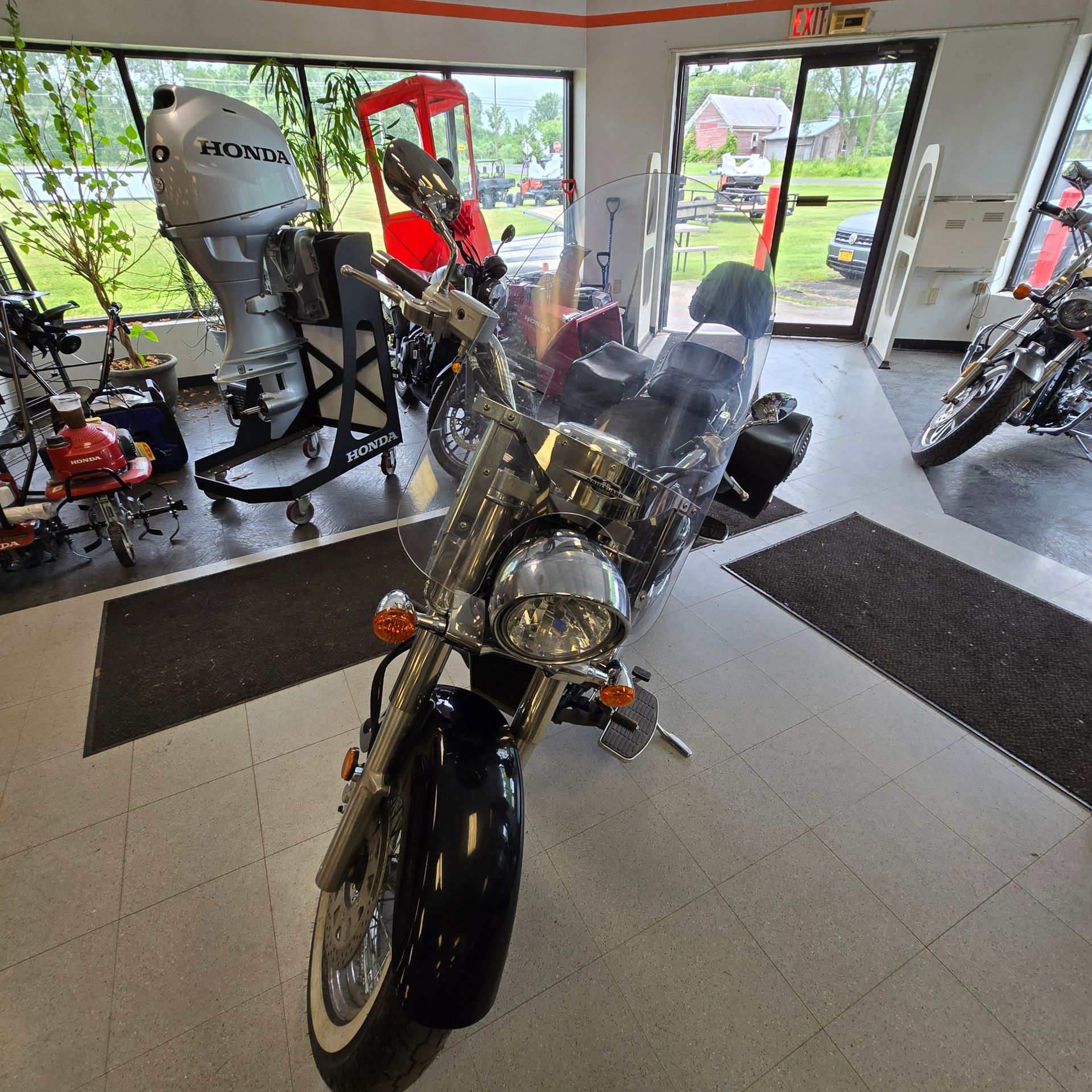 2017 Suzuki Boulevard C50 3