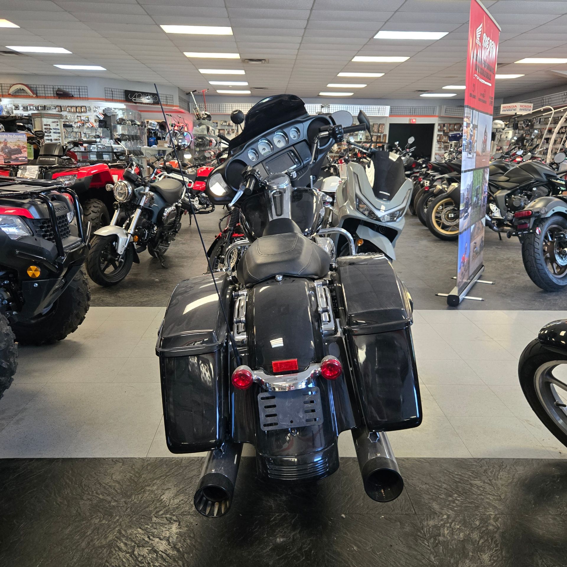 2018 Harley-Davidson Street Glide® 2