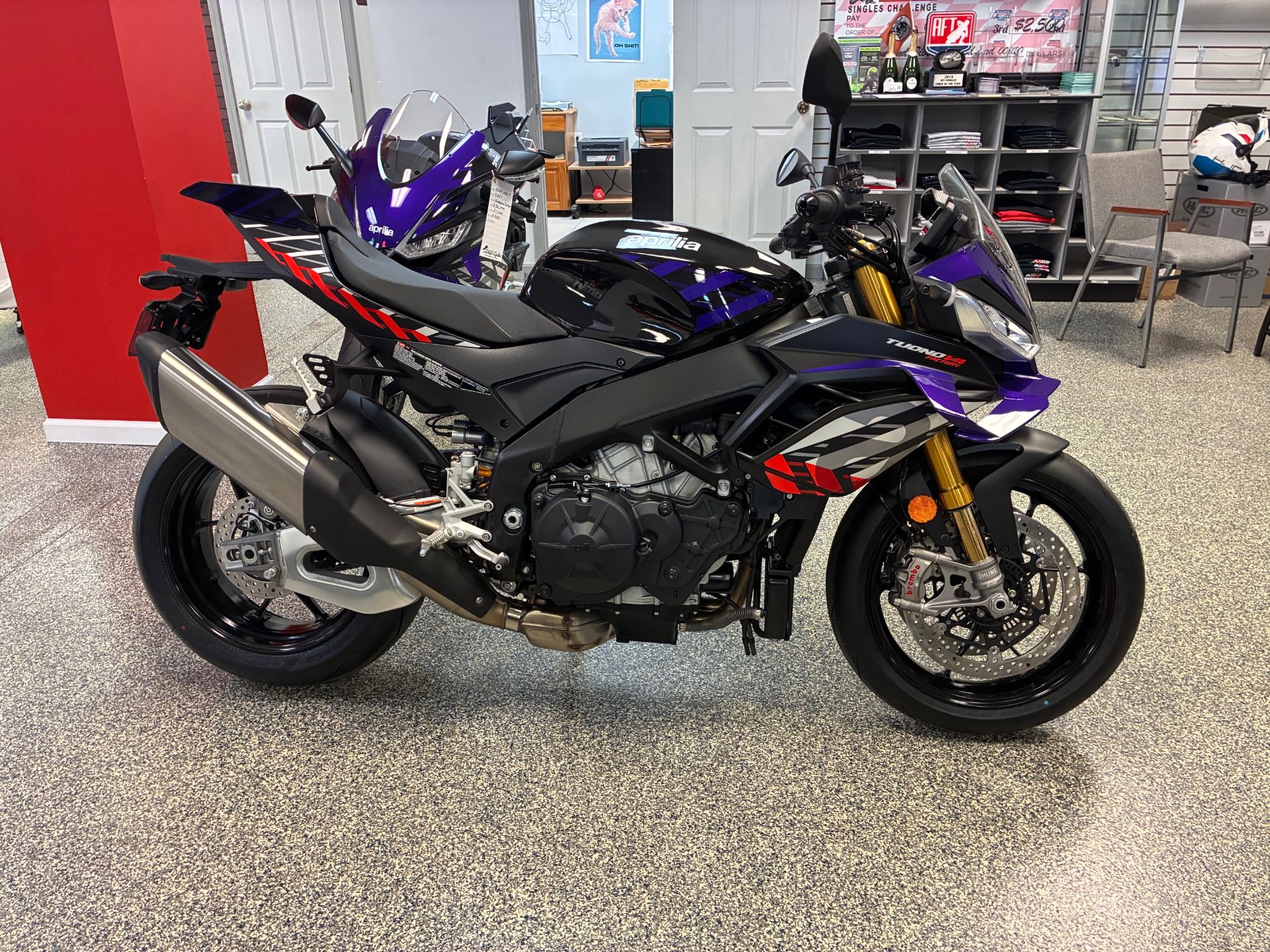 2027 Aprilia Tuono V4 Factory 1100 1