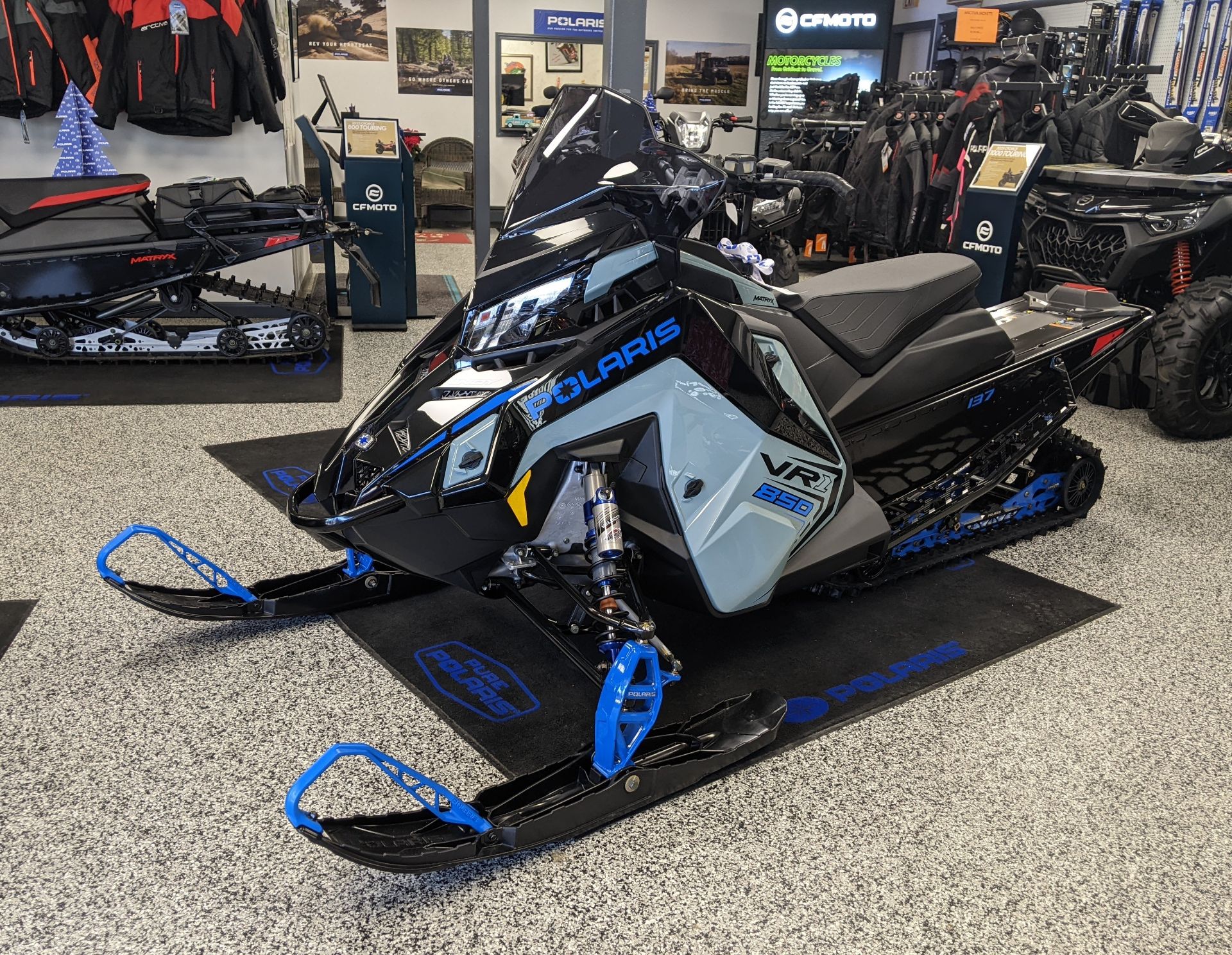 New 2026 Polaris 850 INDY VR1 137 SC ES Snowmobiles in Newport, ME ...