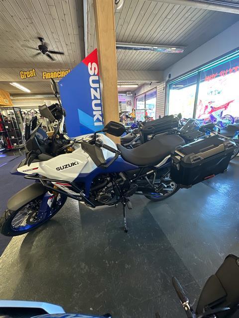2025 Suzuki V-Strom 800DE Adventure