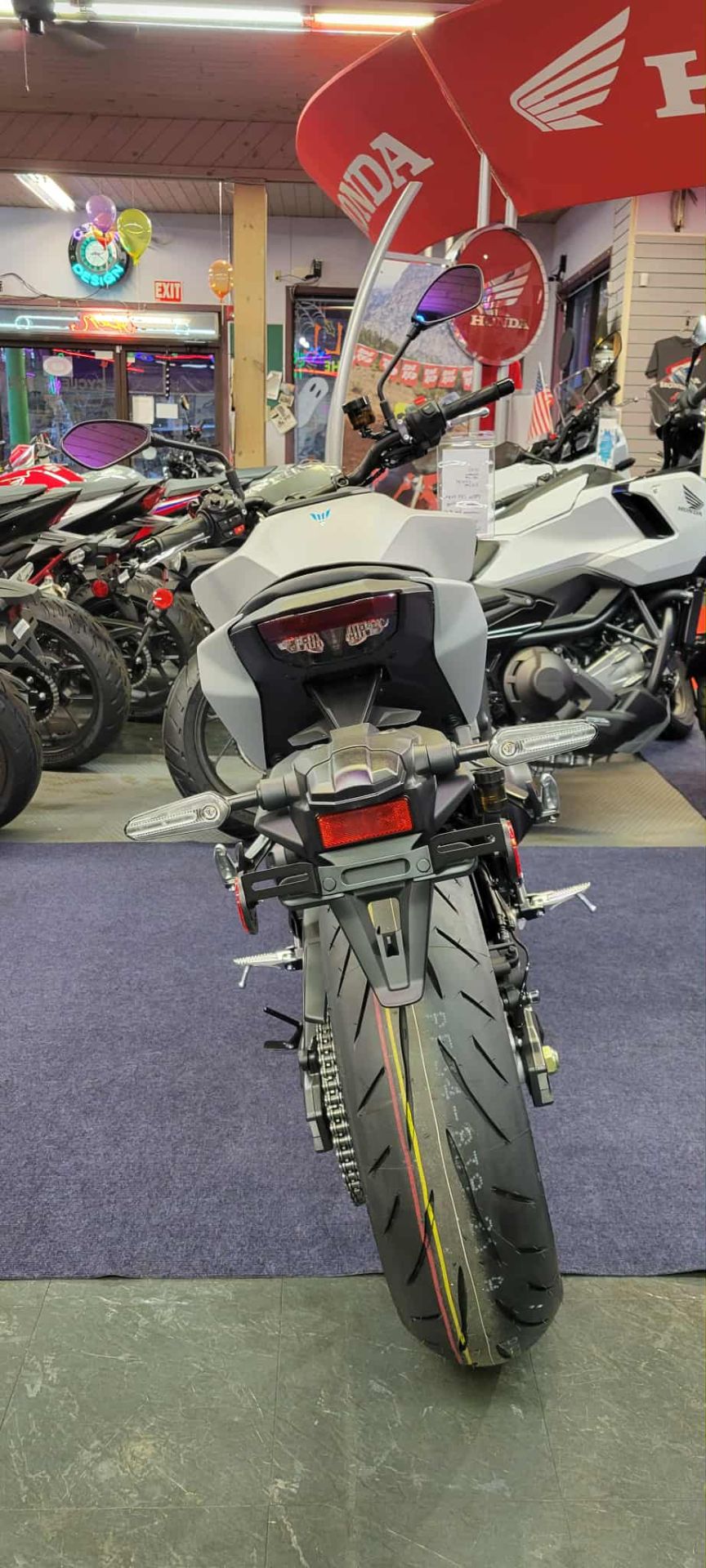 2025 Yamaha MT-09 4