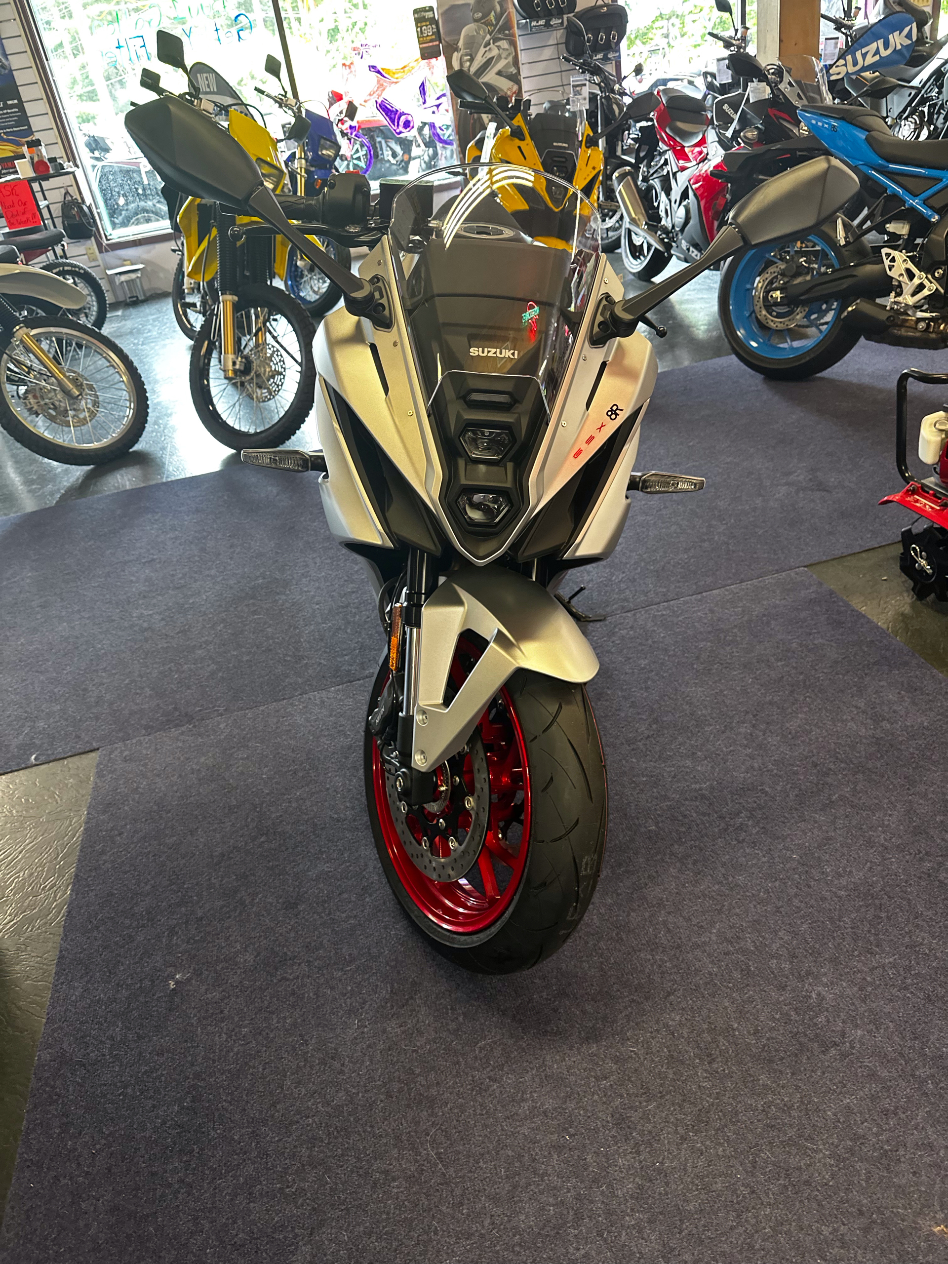 New 2024 Suzuki GSX-8R, Phillipston MA | Specs, Price