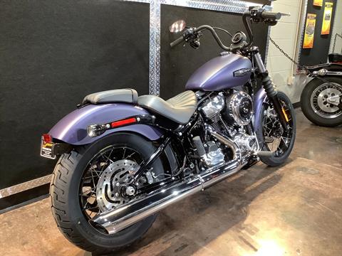 New 2025 Harley-Davidson Street Bob® | Motorcycles in
