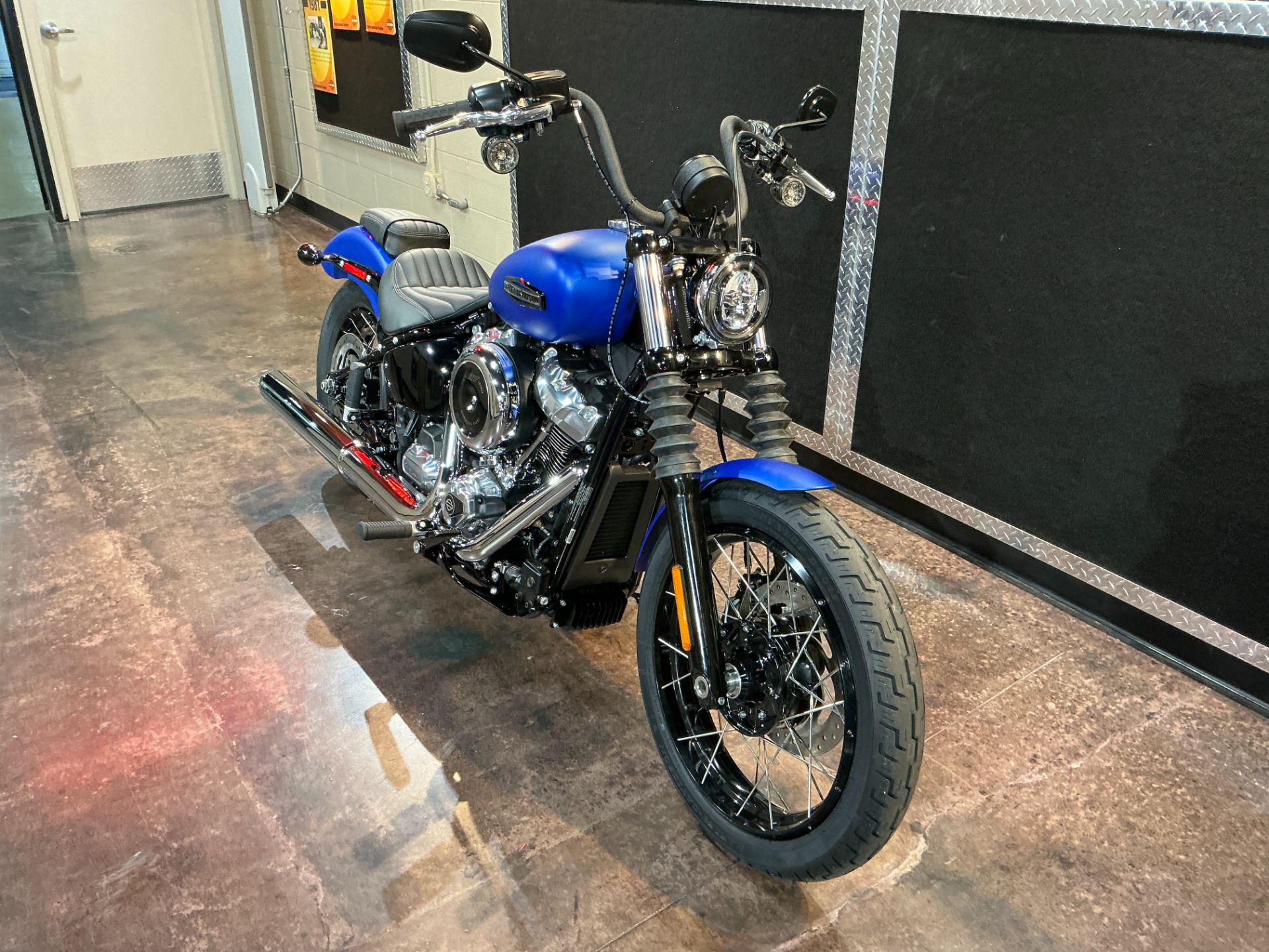 2026 Harley-Davidson Street Bob® 4