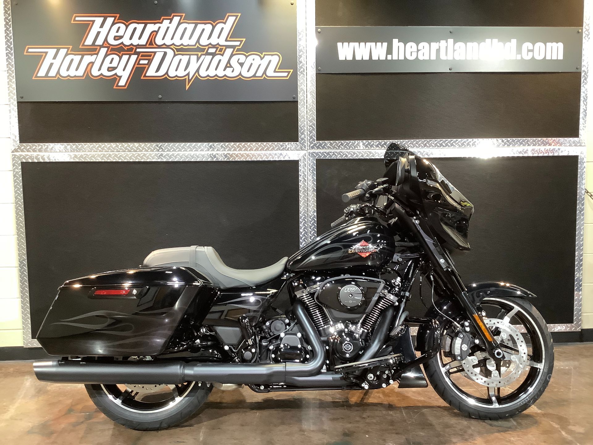 New 2025 Harley-Davidson Street Glide® | Motorcycles in Burlington