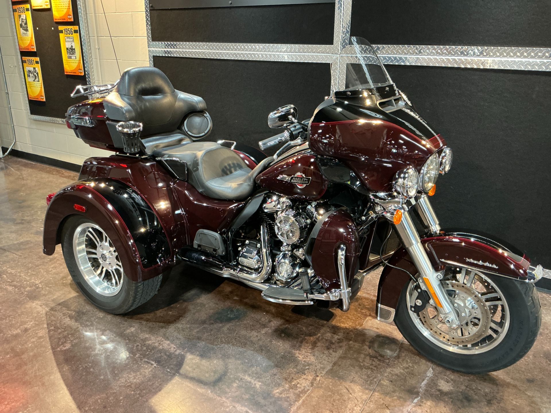 2022 Harley-Davidson Tri Glide® Ultra 3