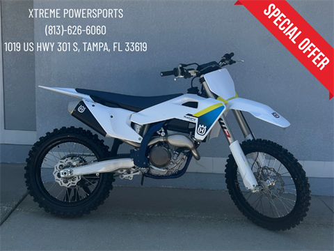 2025 Husqvarna FC 250 — photo 1 of 2
