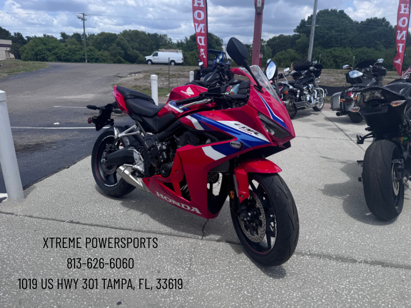 2026 Honda CBR650R E-Clutch 1
