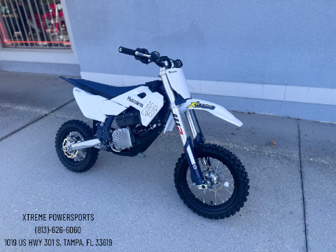 2027 Husqvarna EE 5 — photo 1 of 1