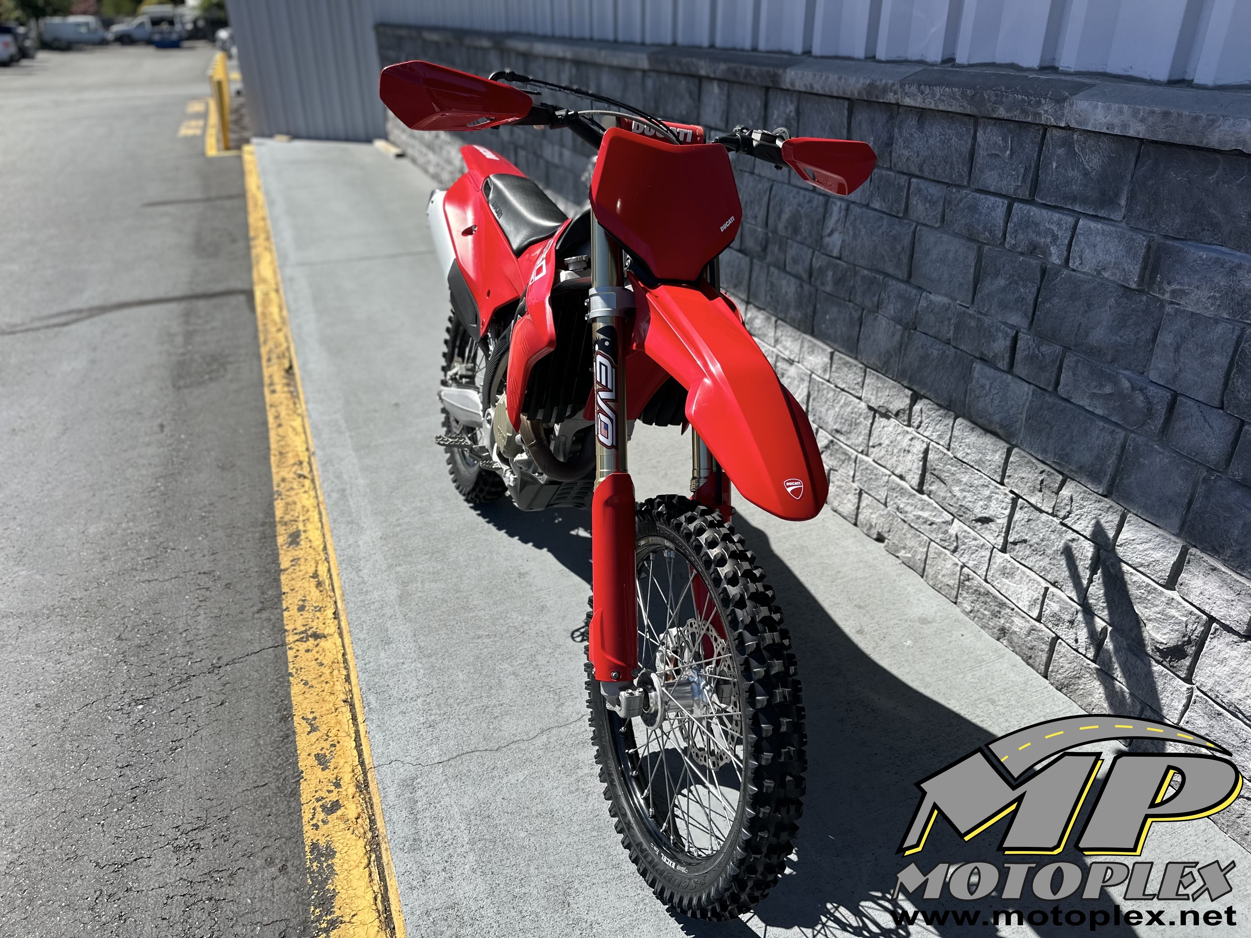 2026 Ducati Desmo450 EDX 5