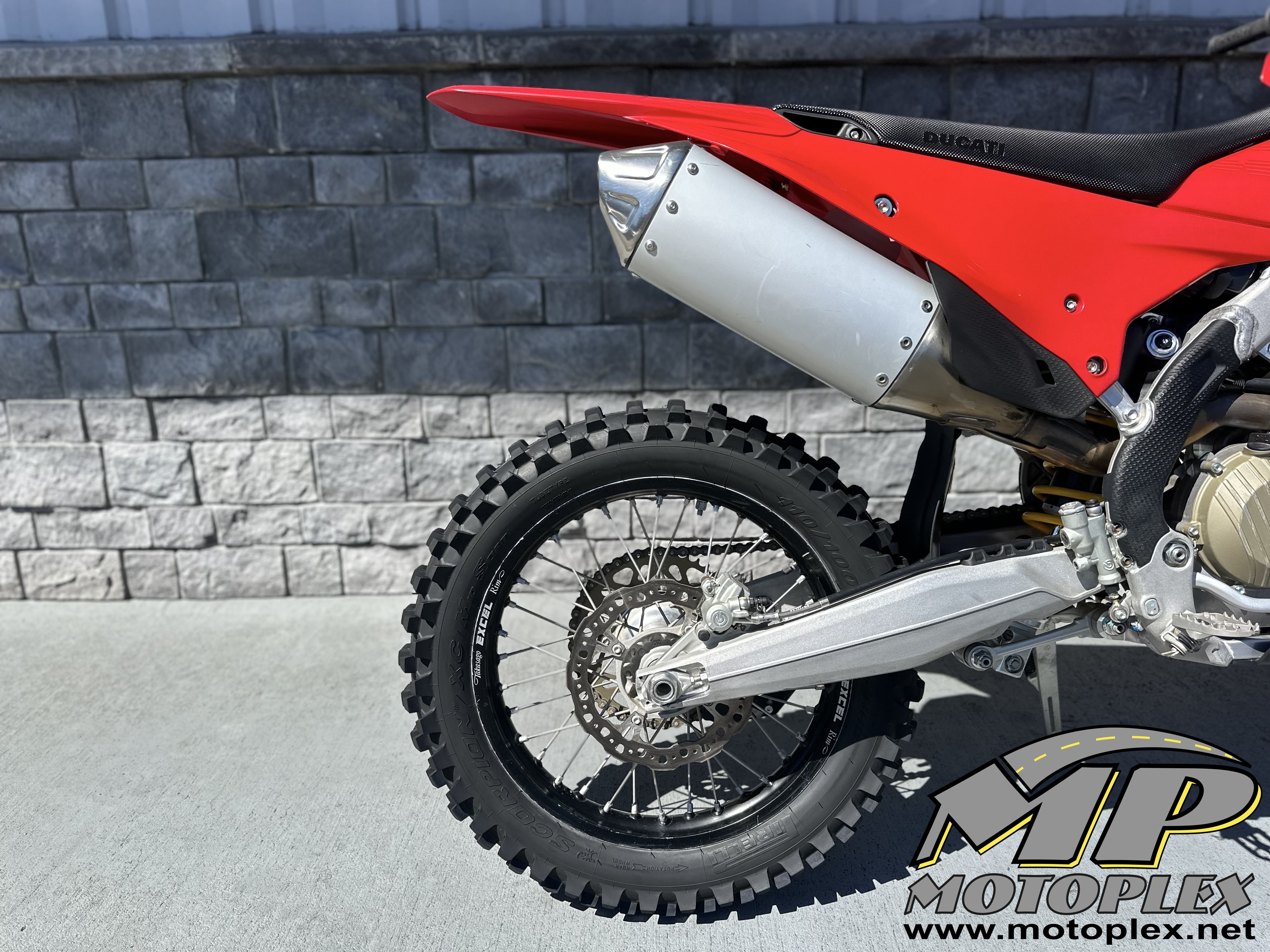 2026 Ducati Desmo450 EDX 6