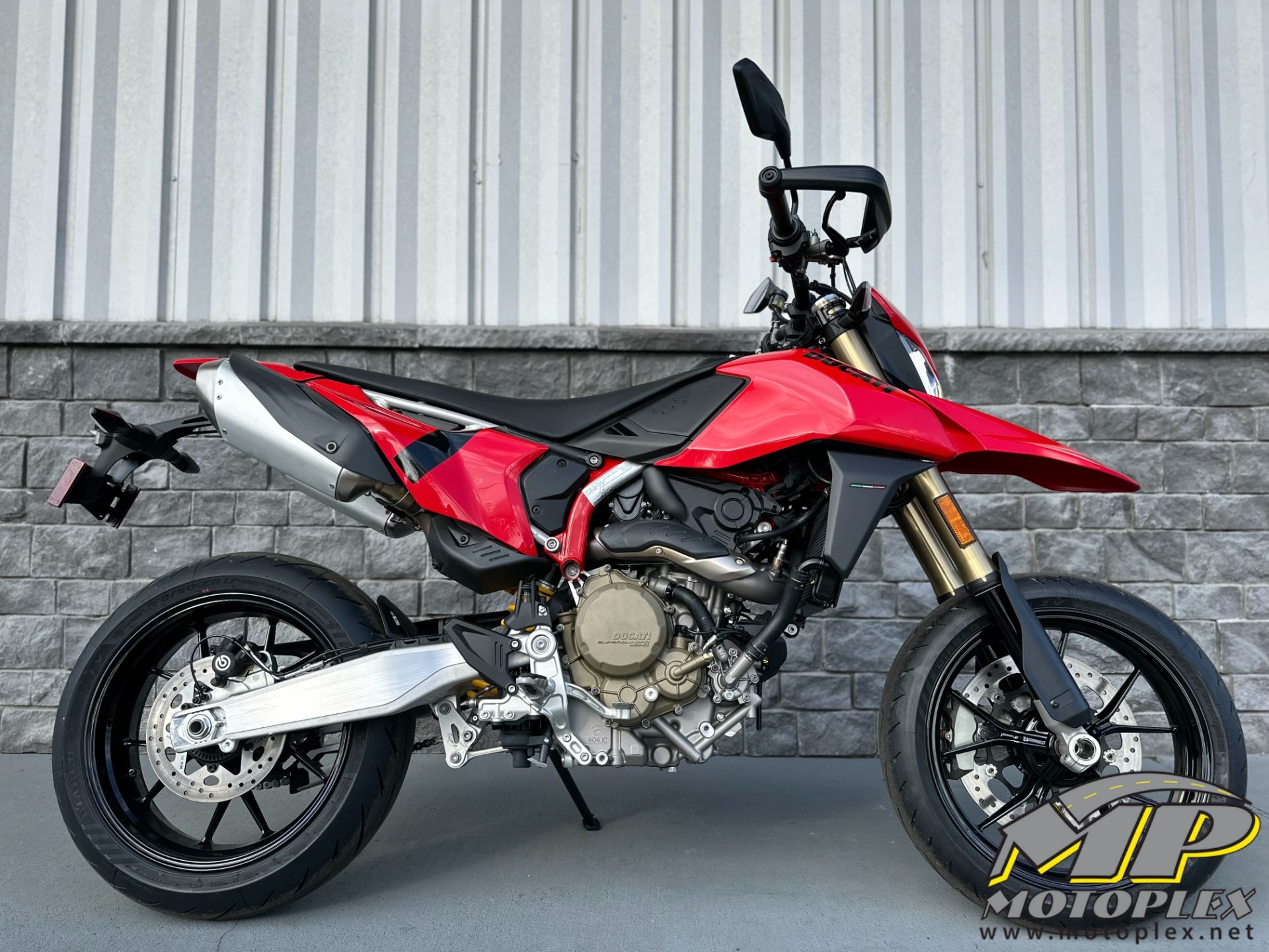 New 2025 Ducati Hypermotard 698 Mono, Lynnwood WA | Specs