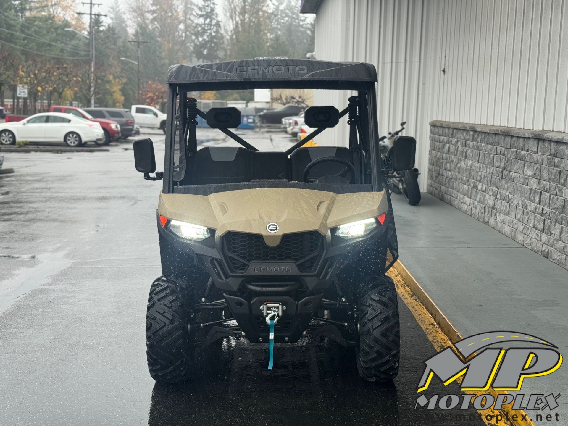 2026  UFORCE 600 3