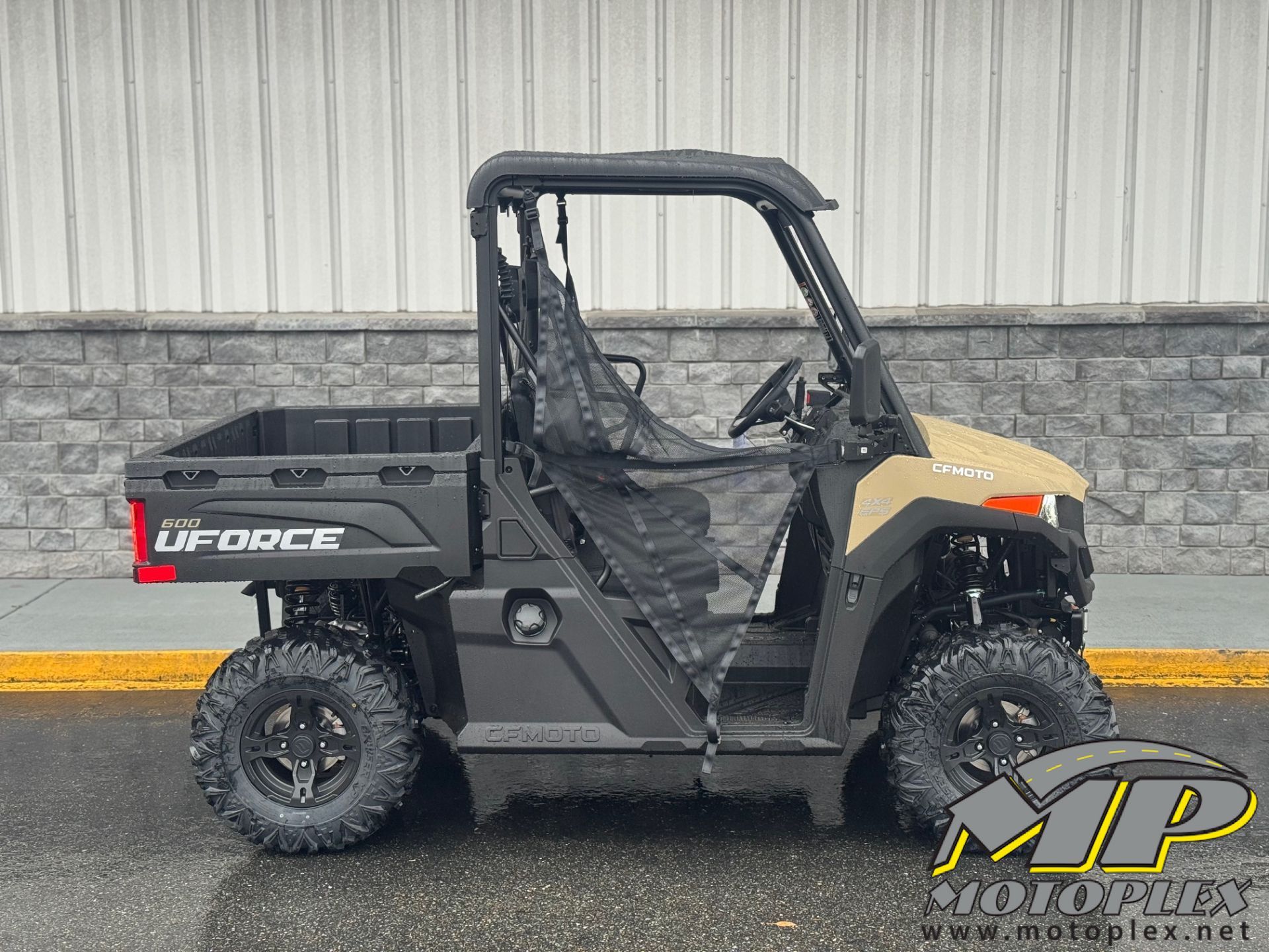2026  UFORCE 600 1