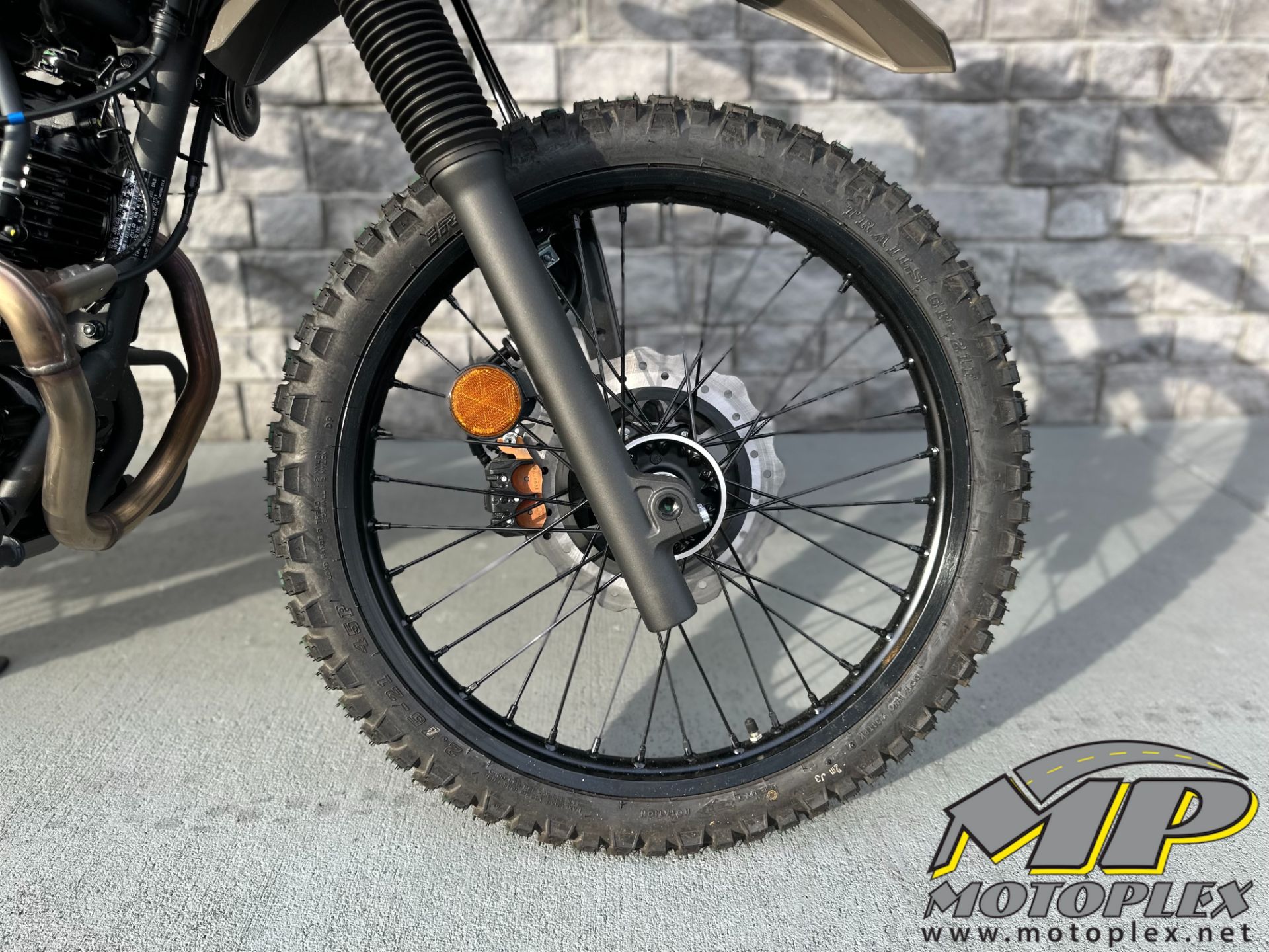 2026 Kawasaki KLX®230 DF ABS 3
