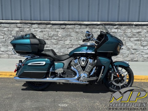 2026 Indian Pursuit Limited with 112 and Powerband Audio Package