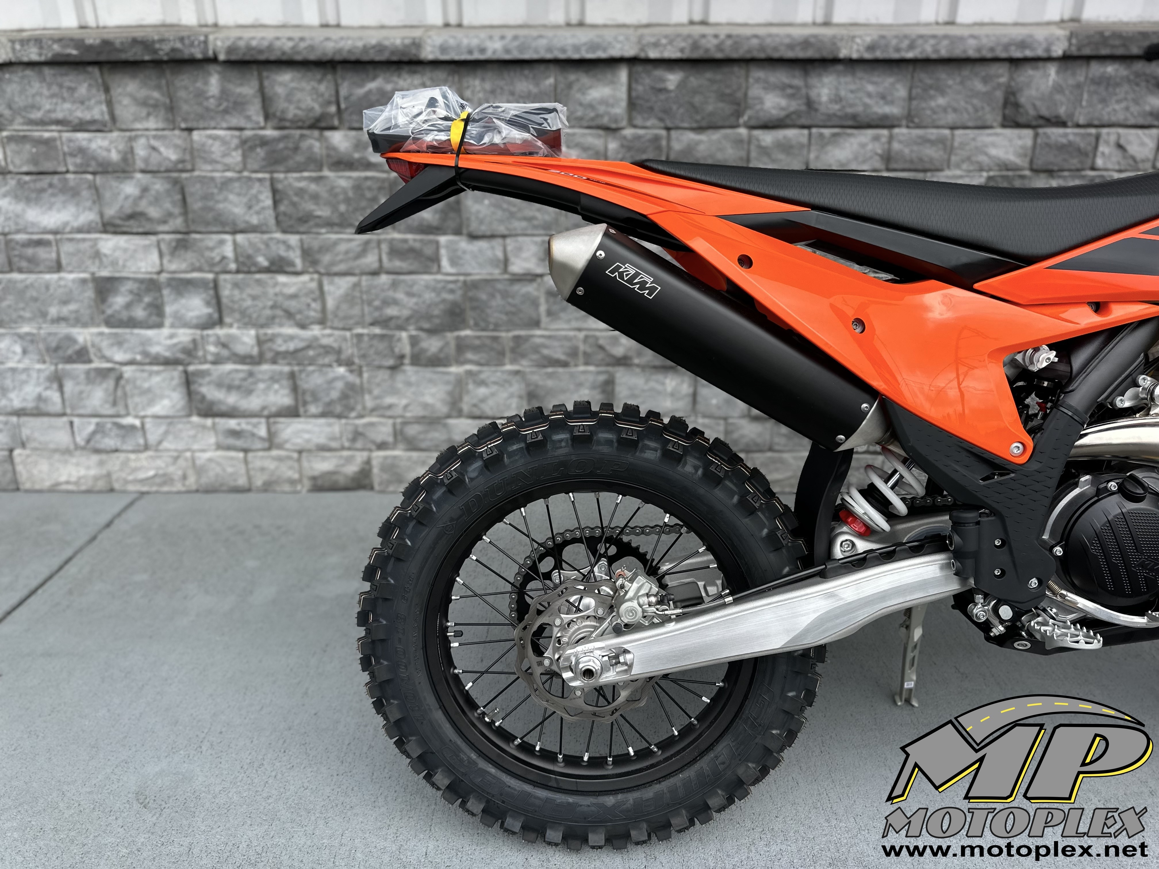 2027 KTM 300 XC-W 6