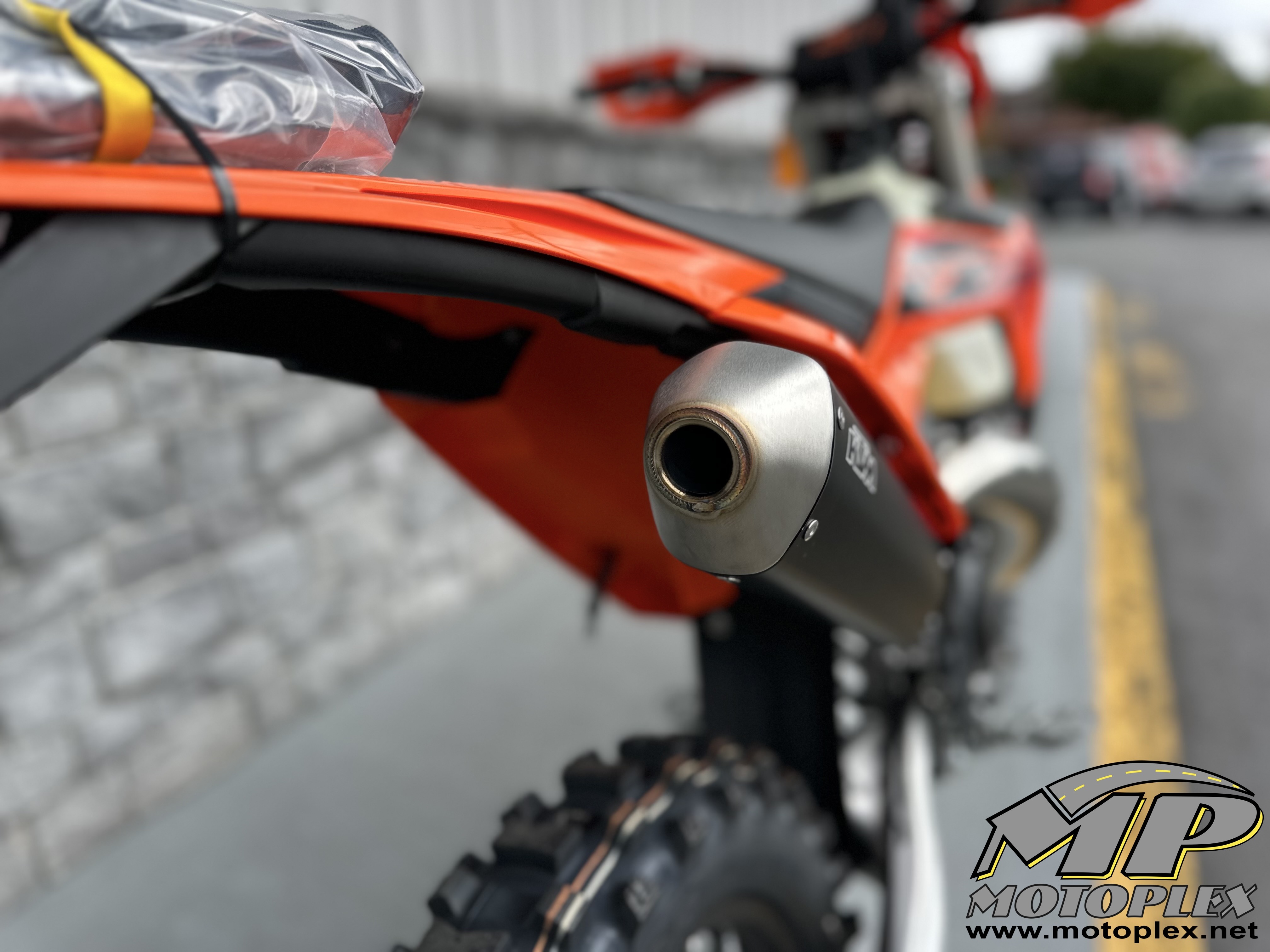 2027 KTM 300 XC-W 8