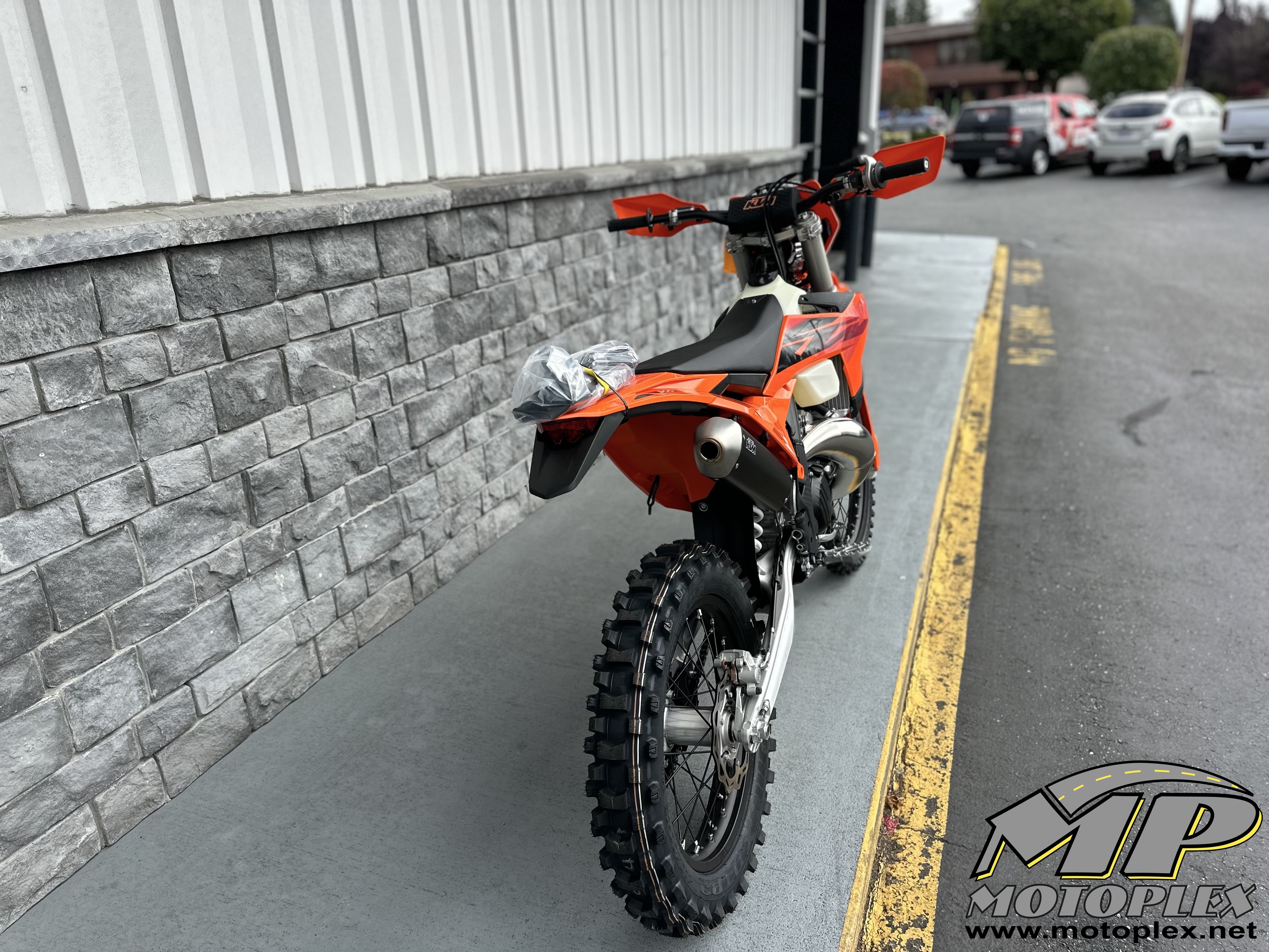 2027 KTM 300 XC-W 9