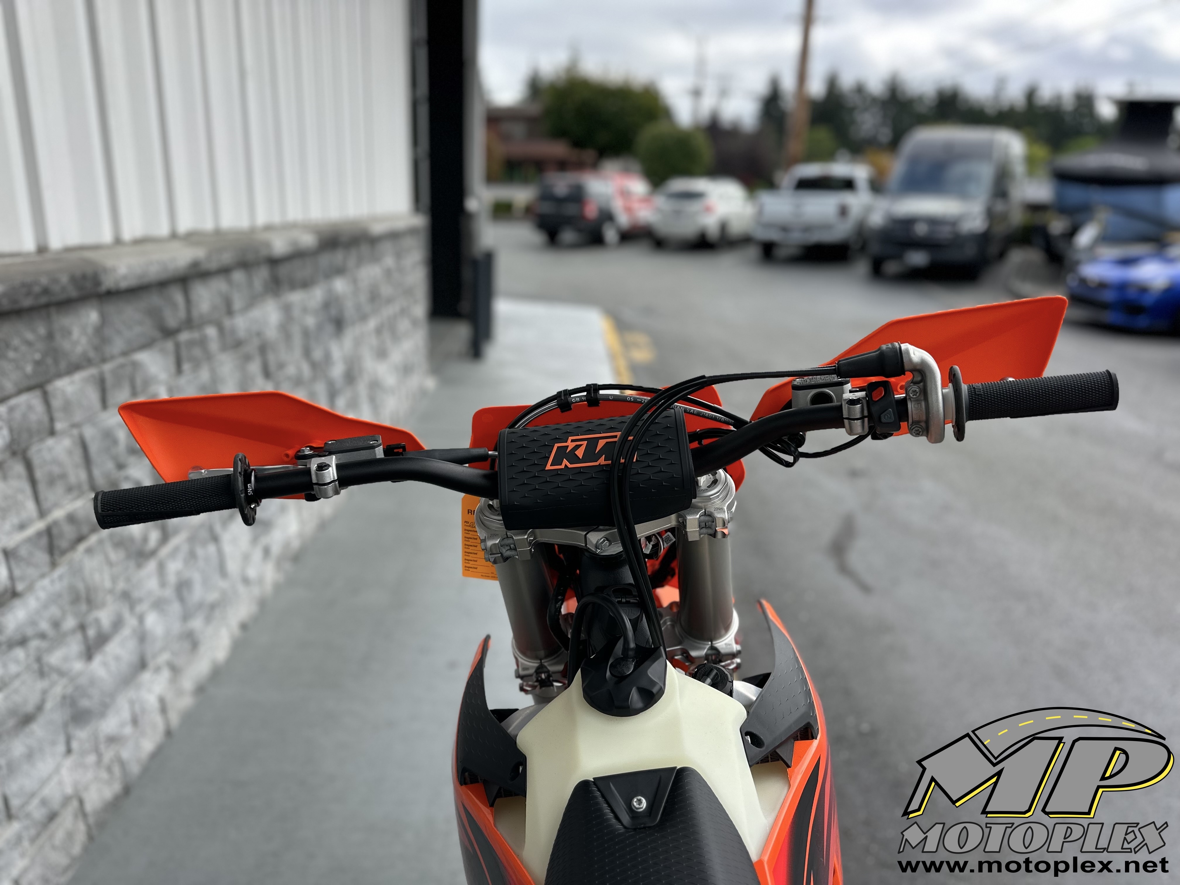 2027 KTM 300 XC-W 10