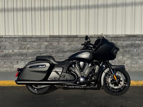 2026 Indian Challenger Dark Horse — photo 1 of 9