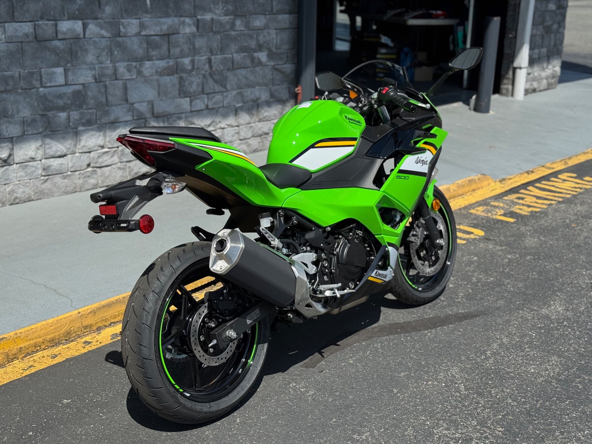 New 2025 Kawasaki Ninja 500 KRT Edition, Lynnwood WA | Specs