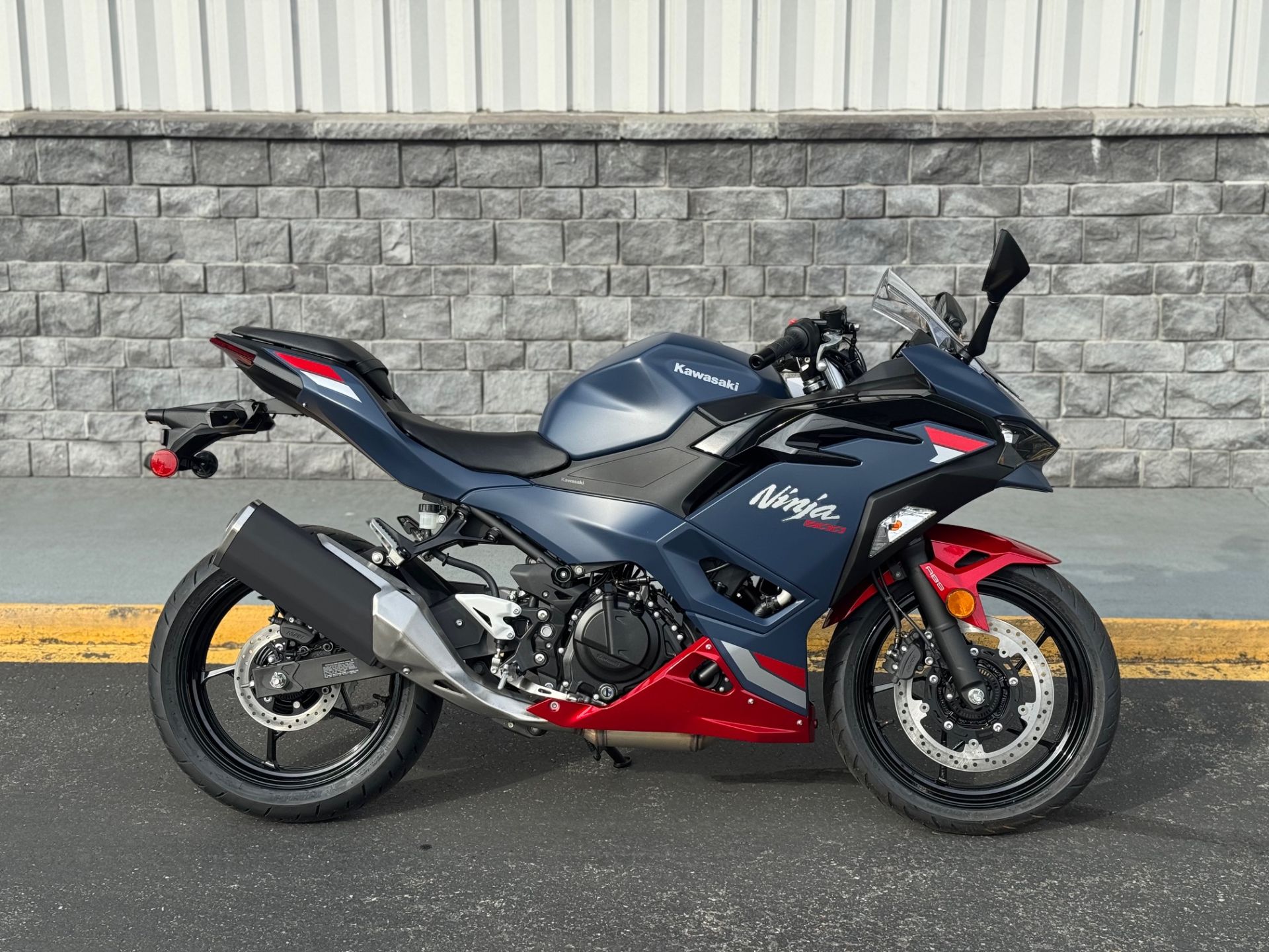New 2026 Kawasaki Ninja® 500 ABS, Lynnwood WA | Specs, Price
