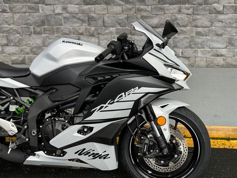 New 2025 Kawasaki Ninja ZX-4RR ABS, Lynnwood WA | Specs