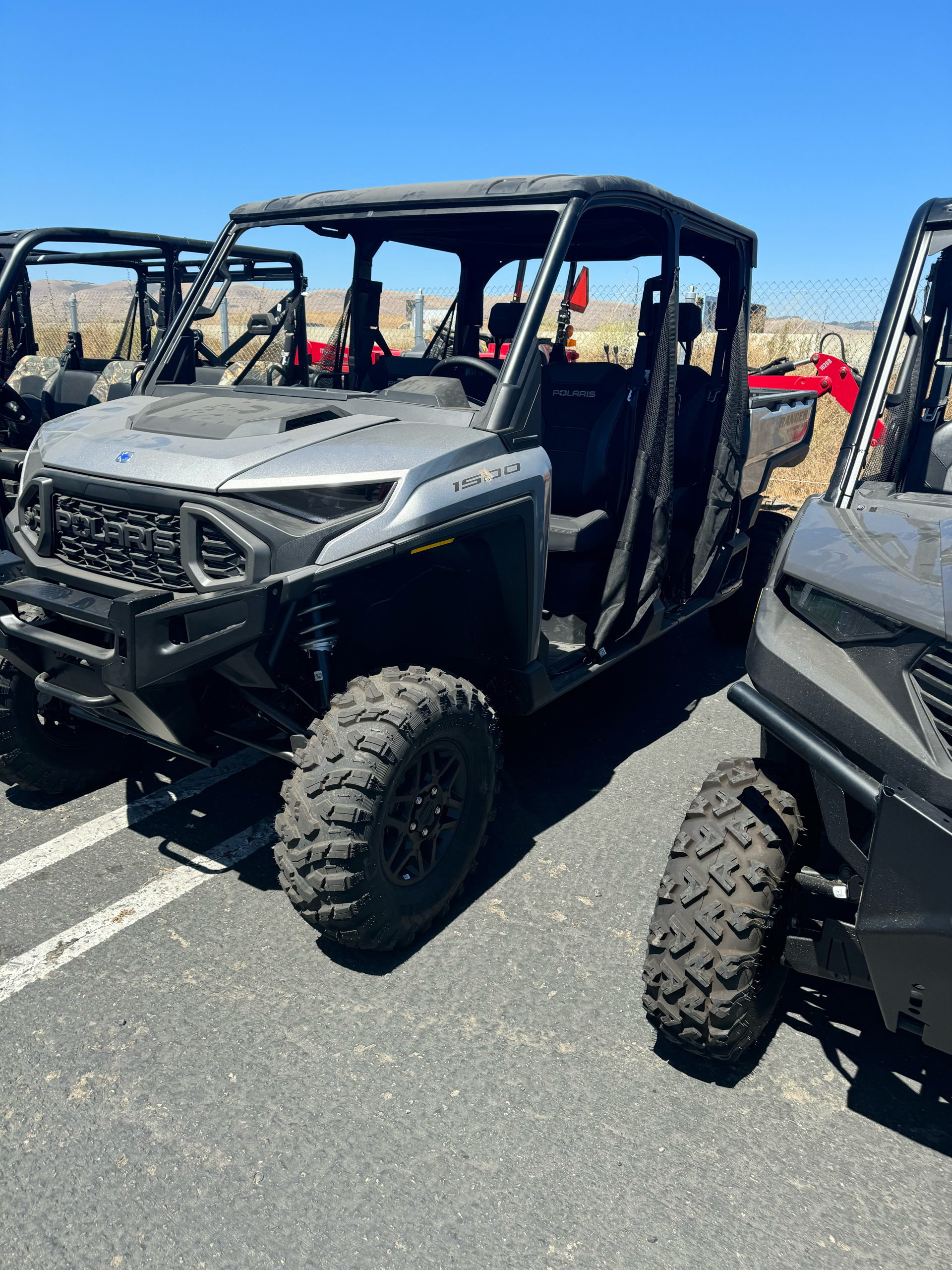 2024 Polaris Ranger Crew XD 1500 Premium in Santa Maria, California - Photo 2