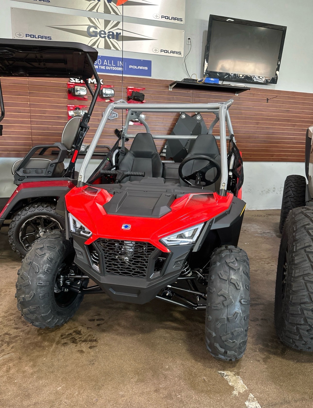 2026 Polaris RZR photo 6