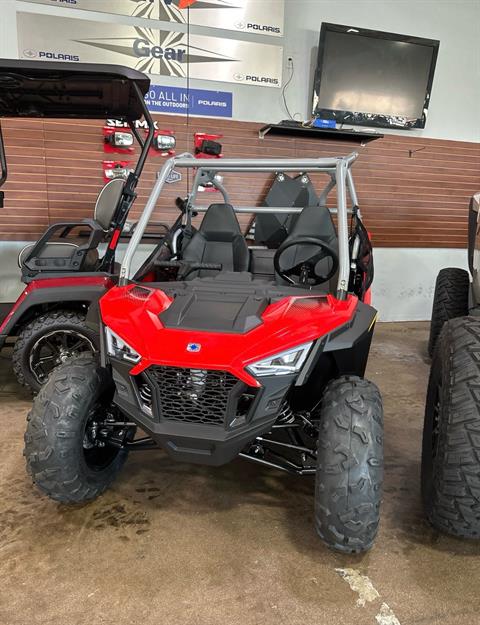 2026 Polaris RZR 200 EFI — photo 1 of 11