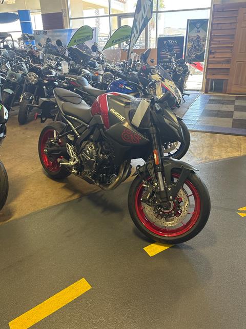 2026 Suzuki GSX-8S — photo 1 of 4