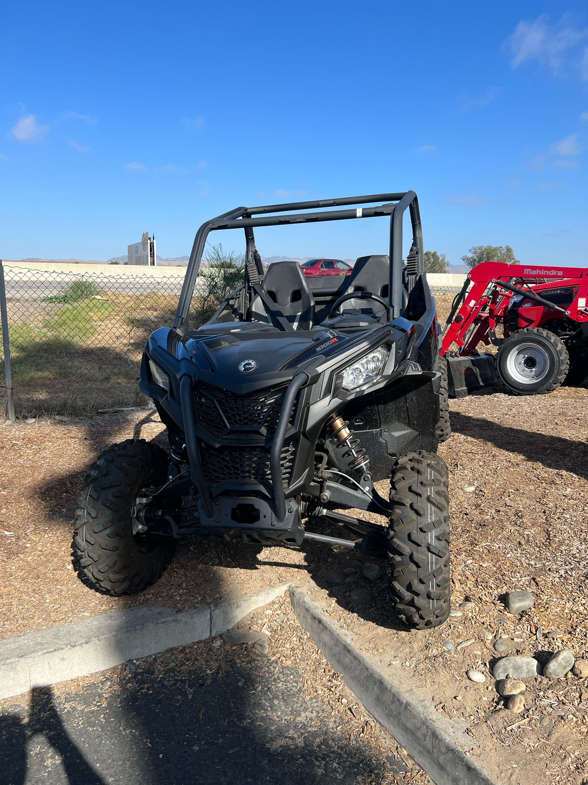 2023 Can-Am Commander XT 1000R in Santa Maria, California - Photo 1