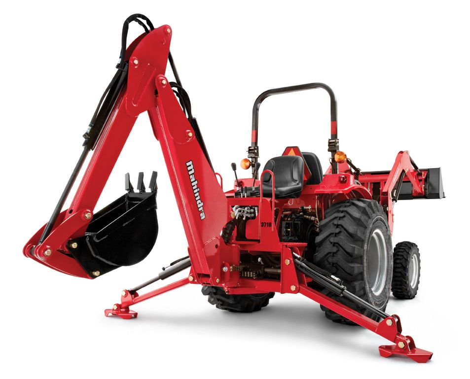 2023 Mahindra 1626 HST in Santa Maria, California - Photo 1