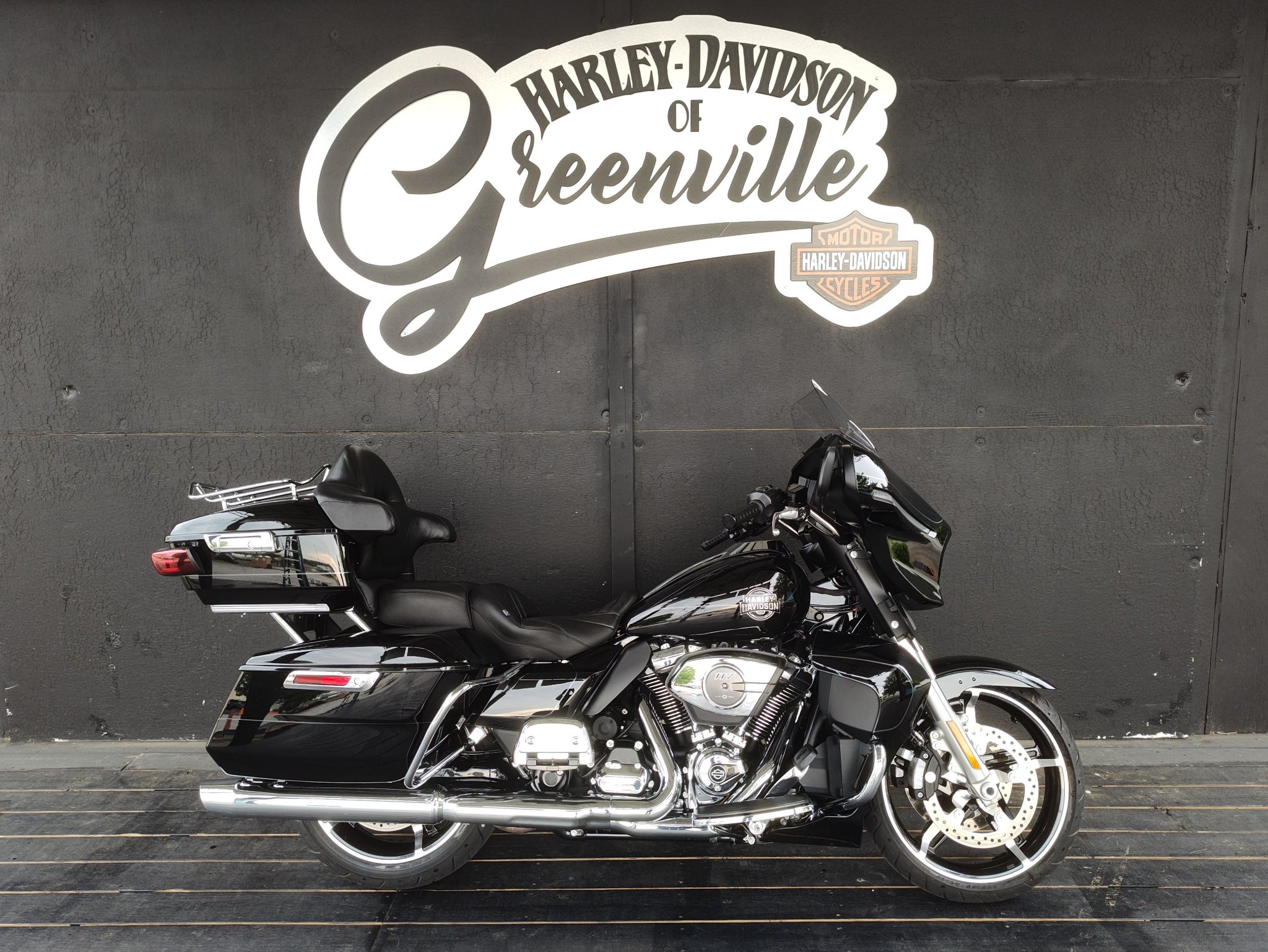 2025 Street Glide® Ultra