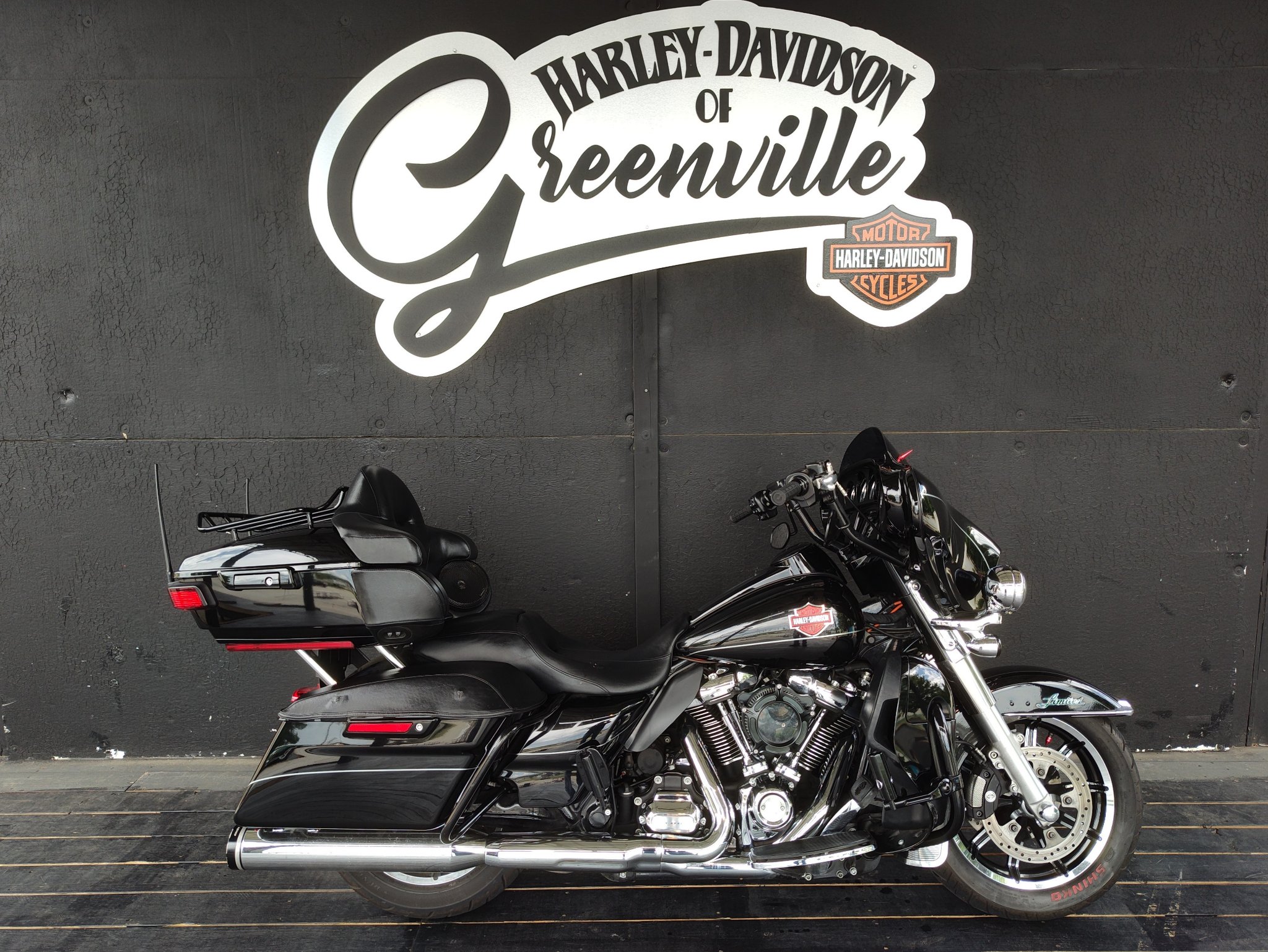 2017 Harley-Davidson Ultra Limited Low 1