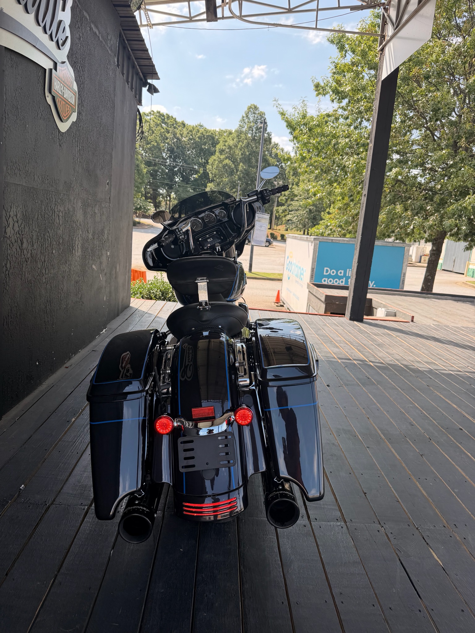 2021 Harley-Davidson Street Glide® Special 3