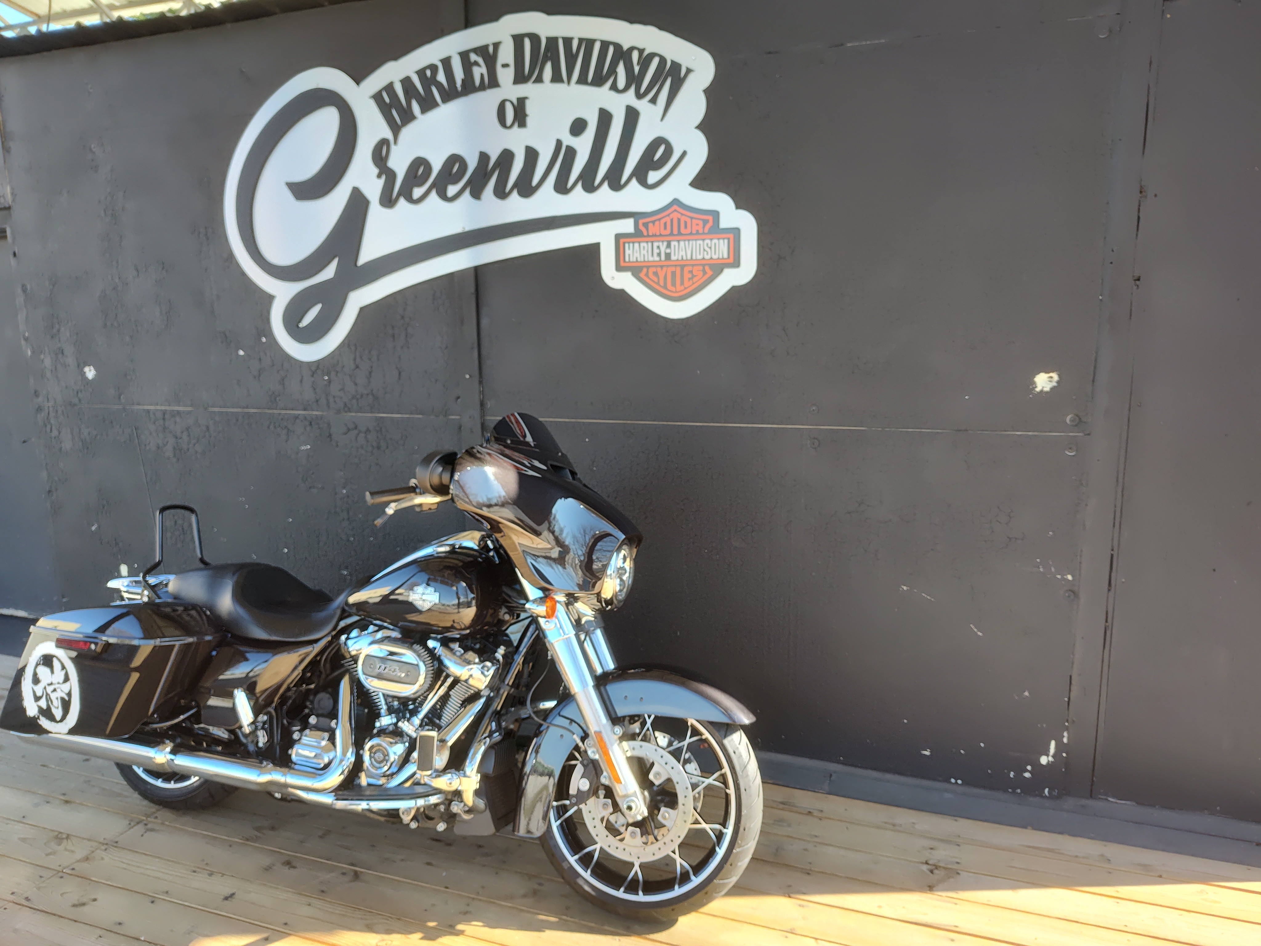 2021 Harley-Davidson Street Glide® Special 2