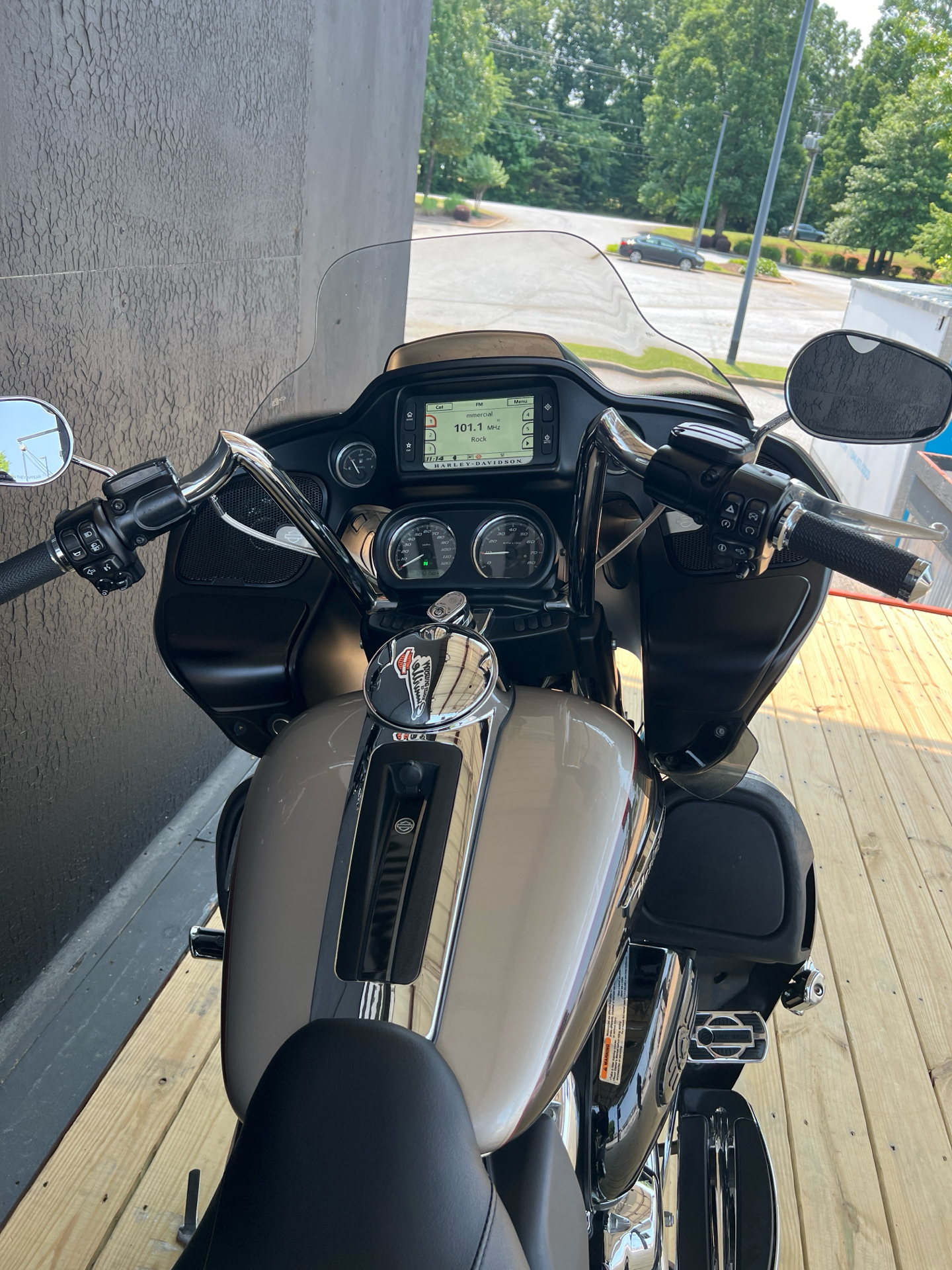 2018 Harley-Davidson Road Glide® Ultra 5