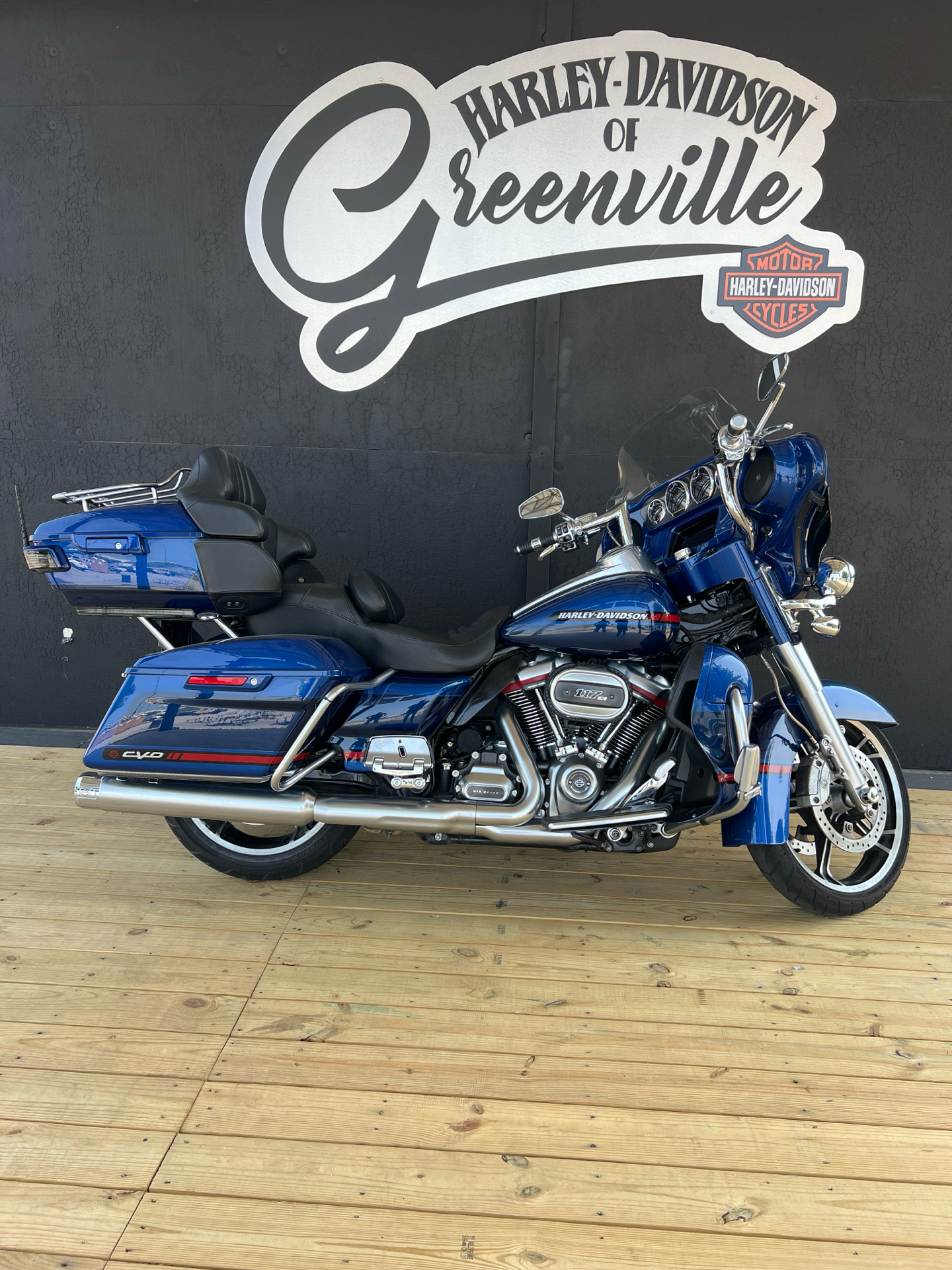 Used 2020 Harley-Davidson CVO™ Limited Motorcycle Specs, Price